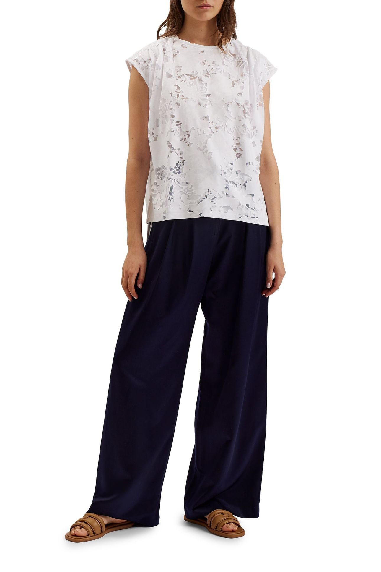 VLEENA PRINTED BURNOUT VEST TOP WHITE 4