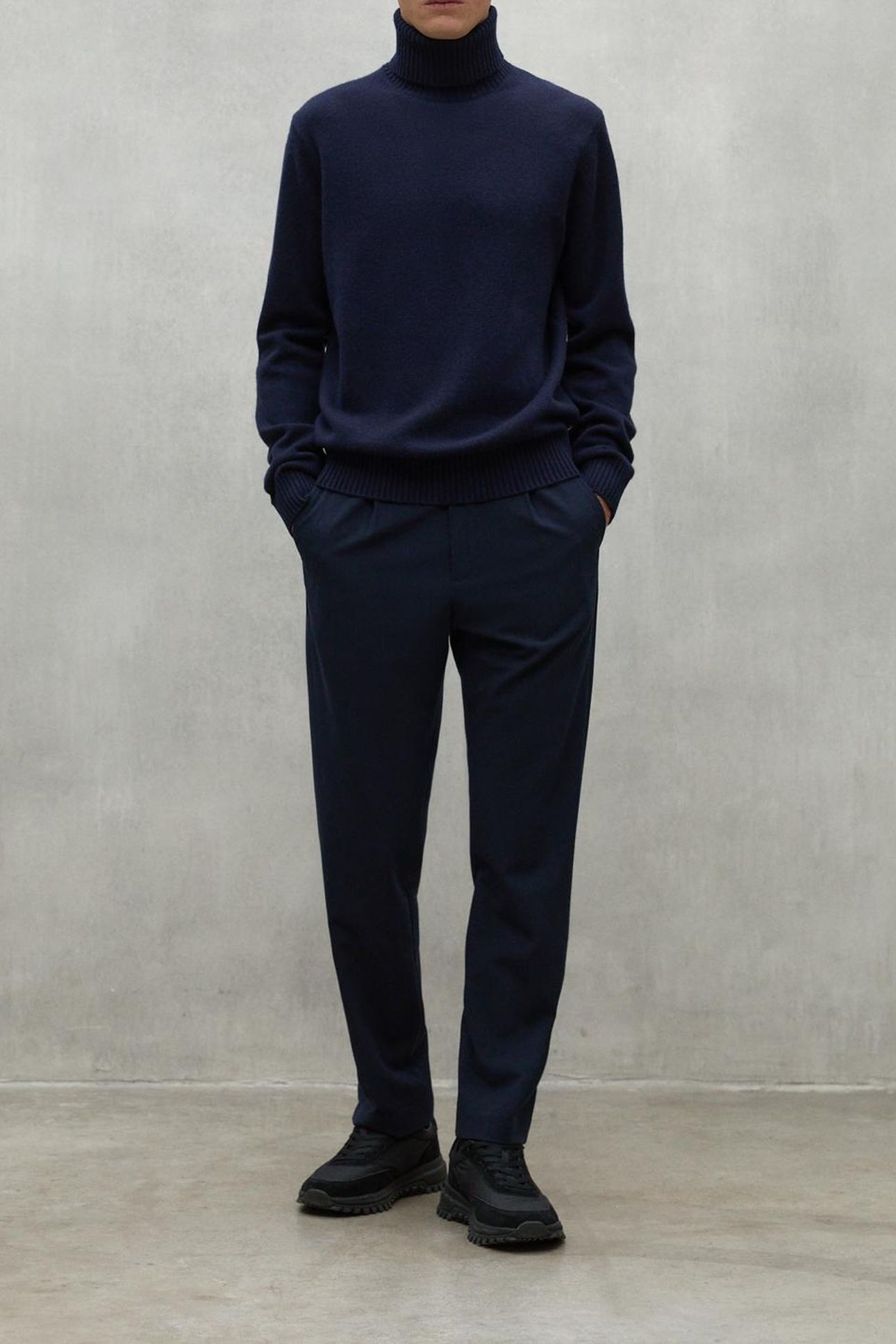 BRUNALF KNIT DEEP NAVY 2