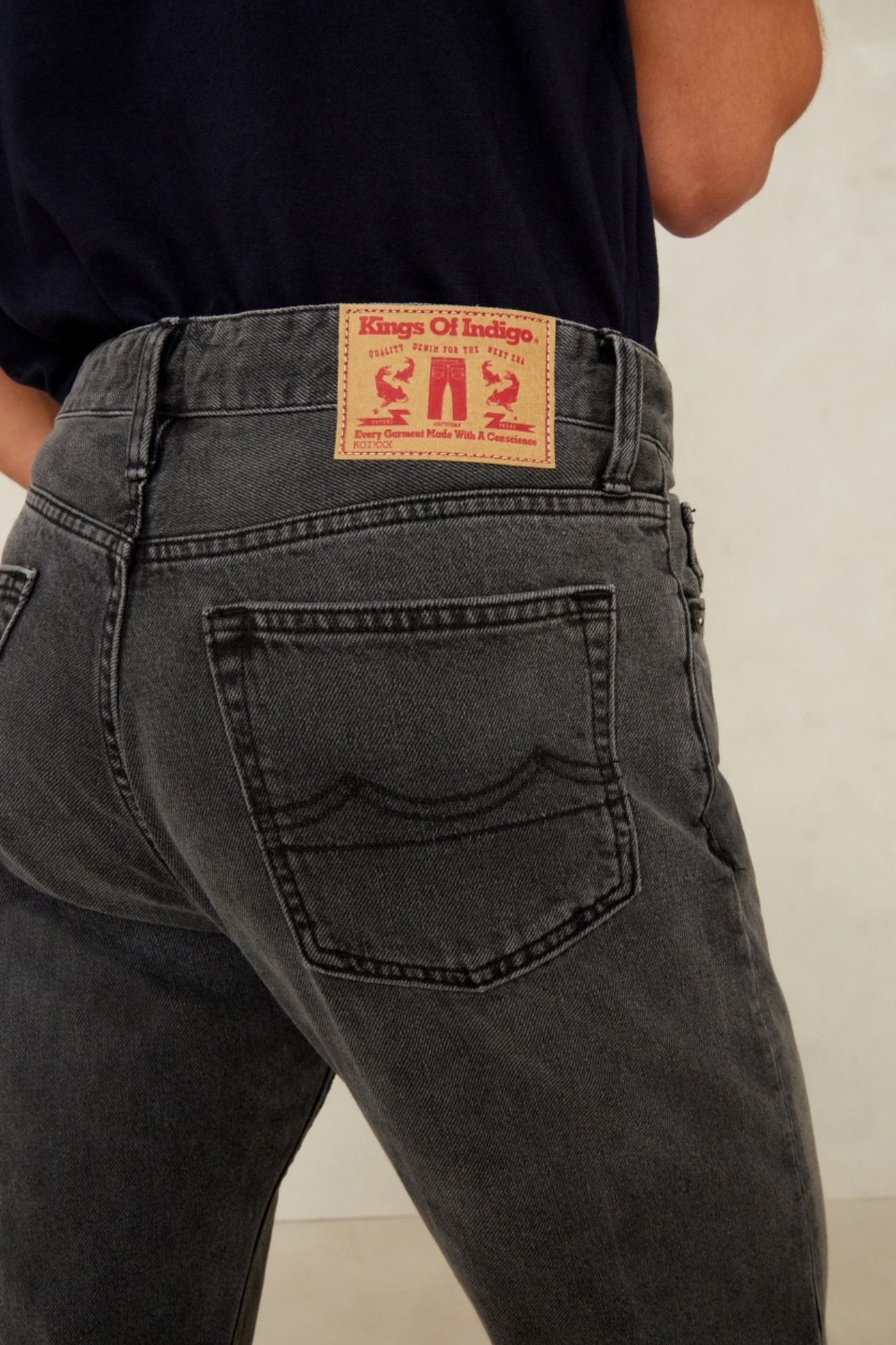 JERRICK JEANS HOLO GREY WORN 4