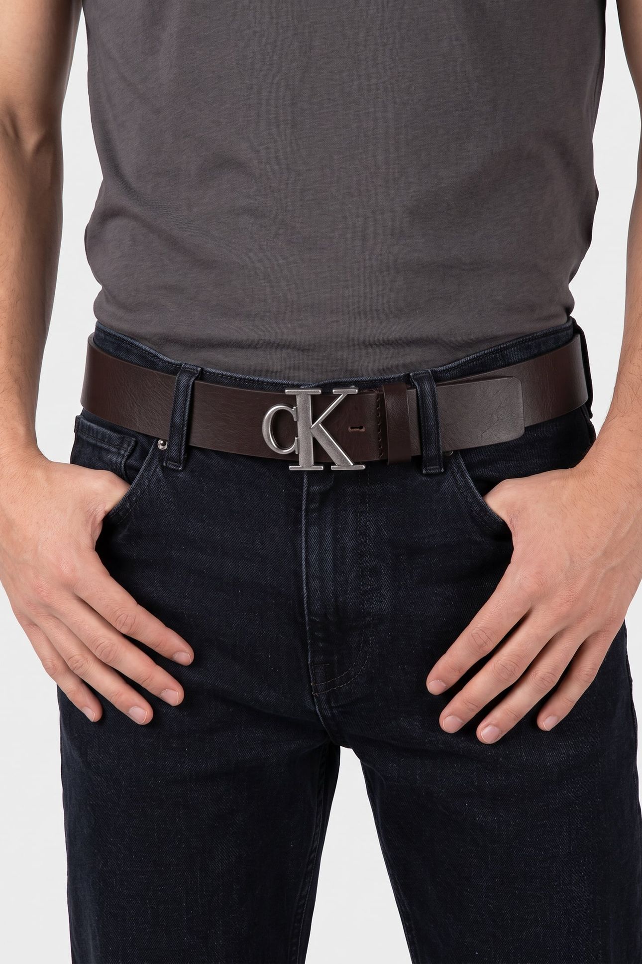 ROUND MONO PLAQUE BELT BITTER BROWN 3
