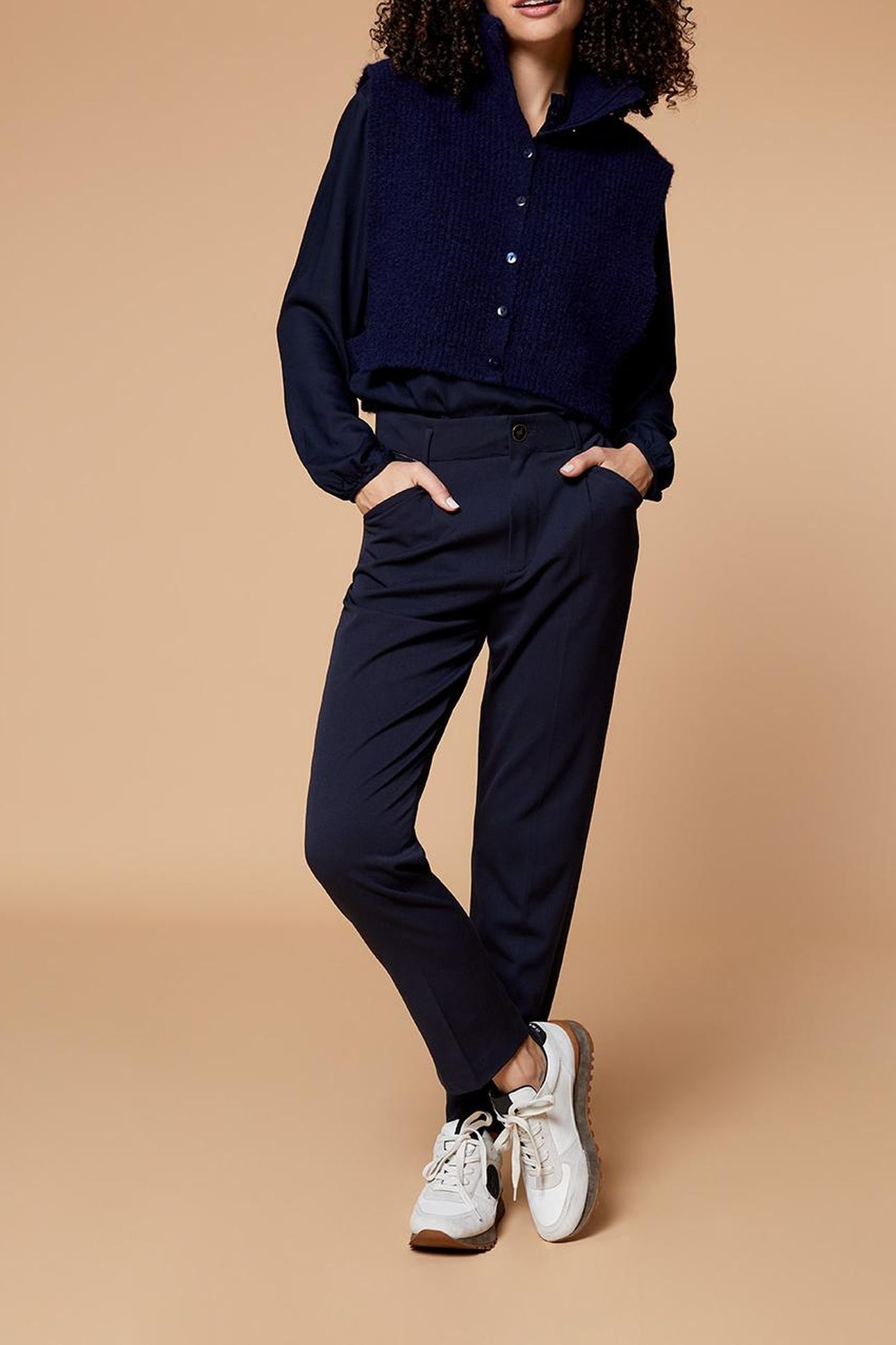 ANGIE . NAVY KNIT TRUCKER COLLAR 3