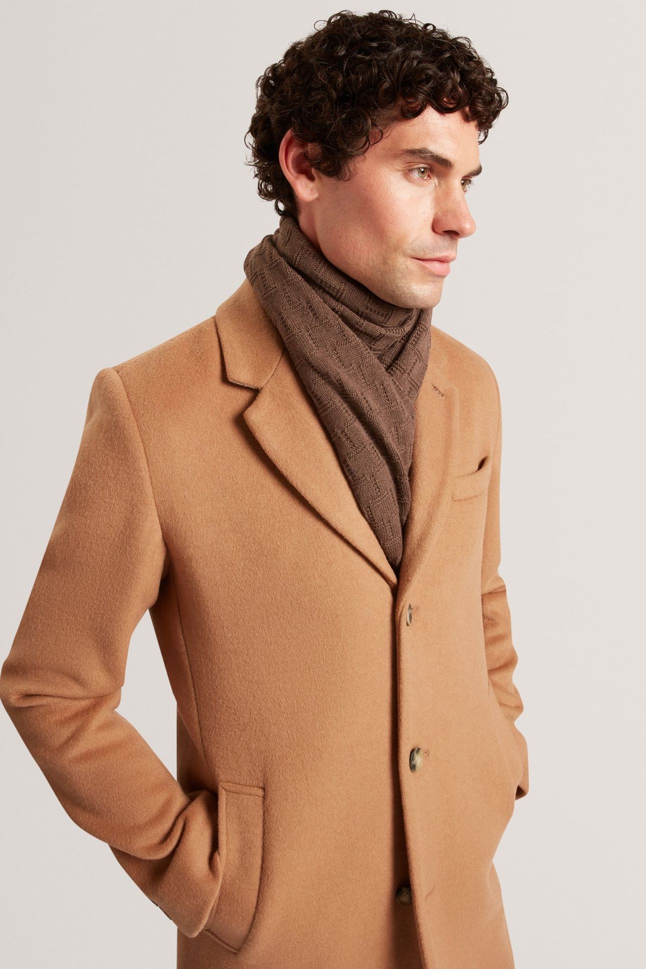 REPEAT KNIT SCARF BROWN 1