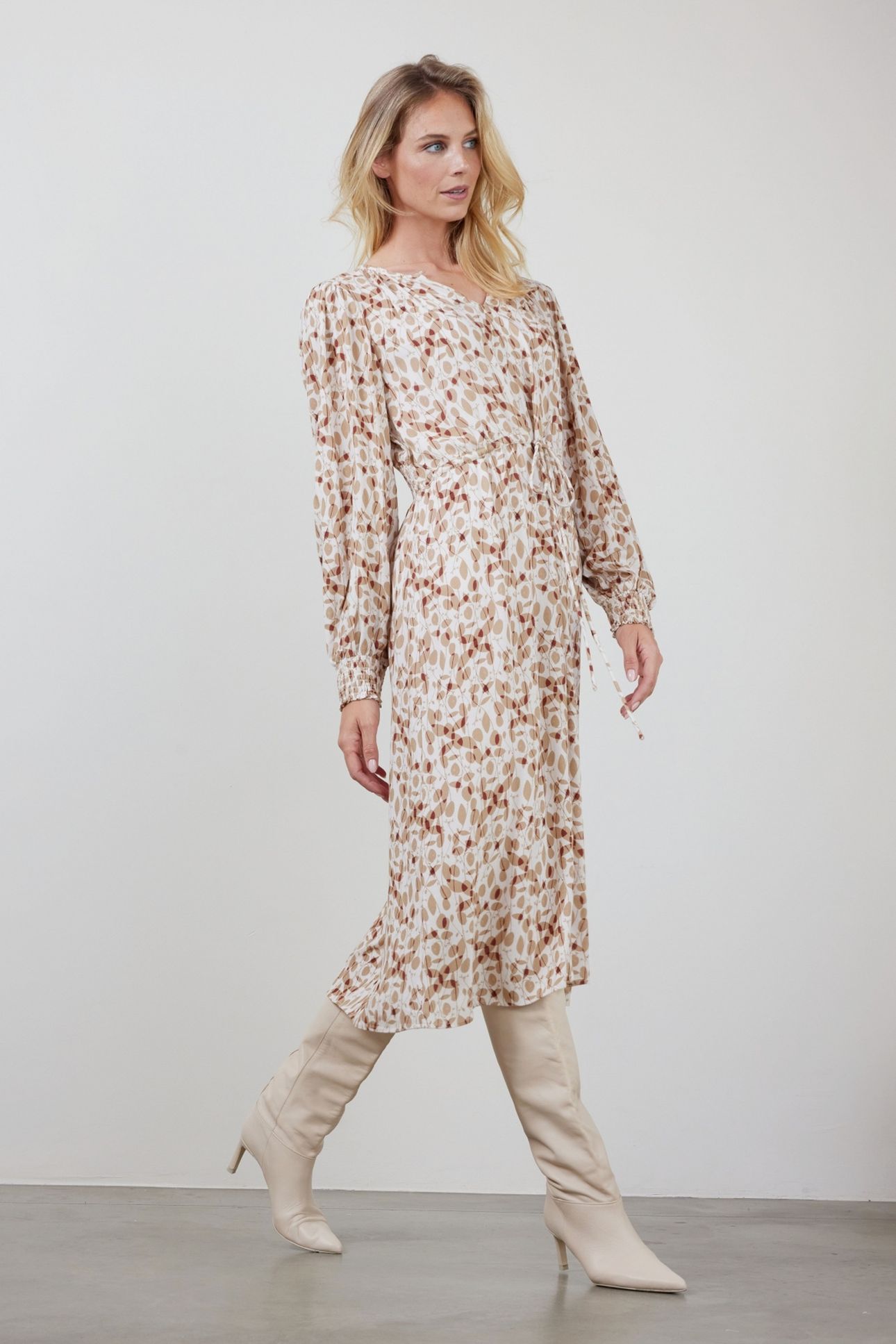 DRESS JEWEL ECRU HAPPY LEAVES PRINT 1