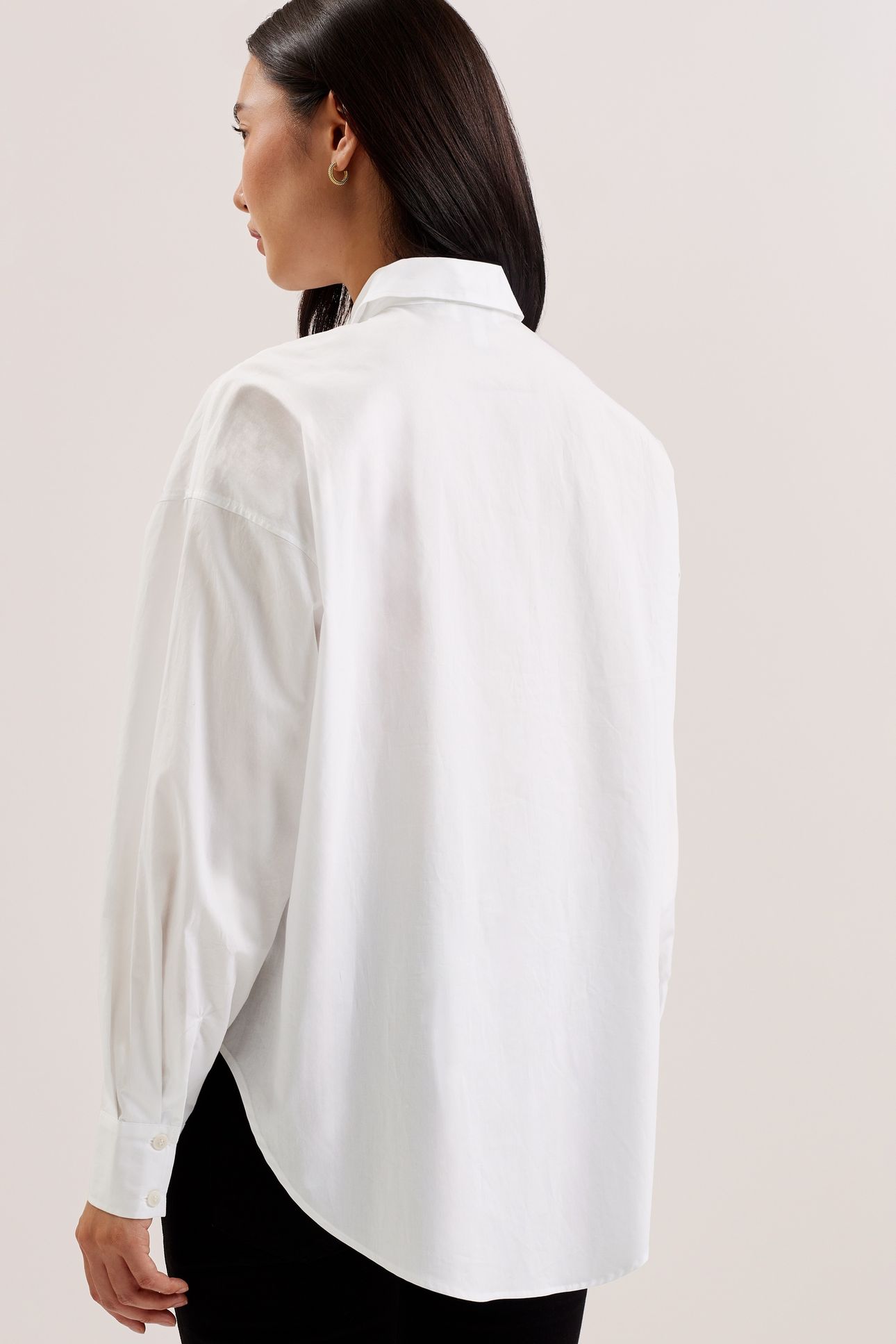 IZOTE OVERSIZED DROP SHOULDER BIB WHITE 2