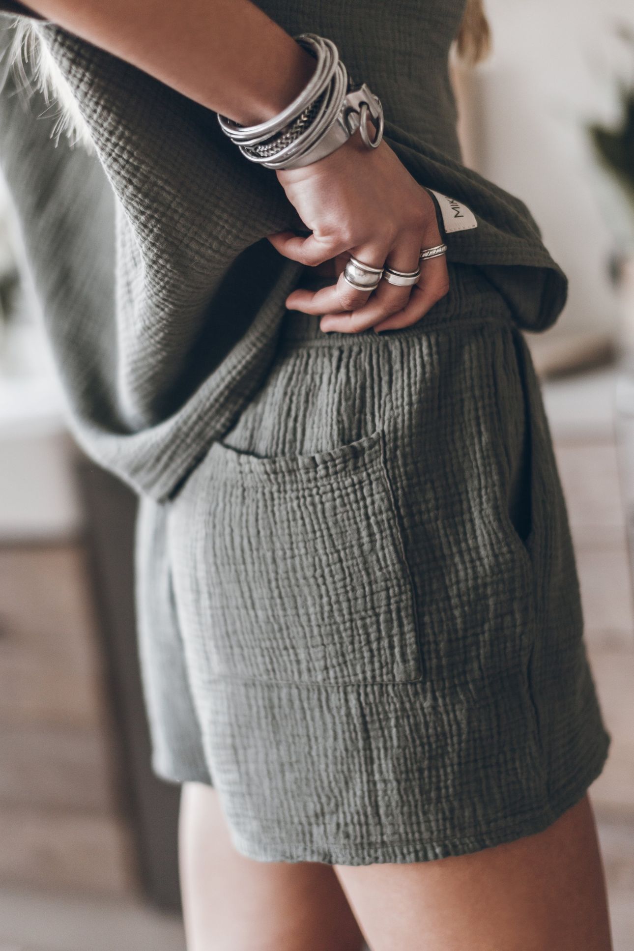 THE OLIVE CO-ORD SHORTS 1