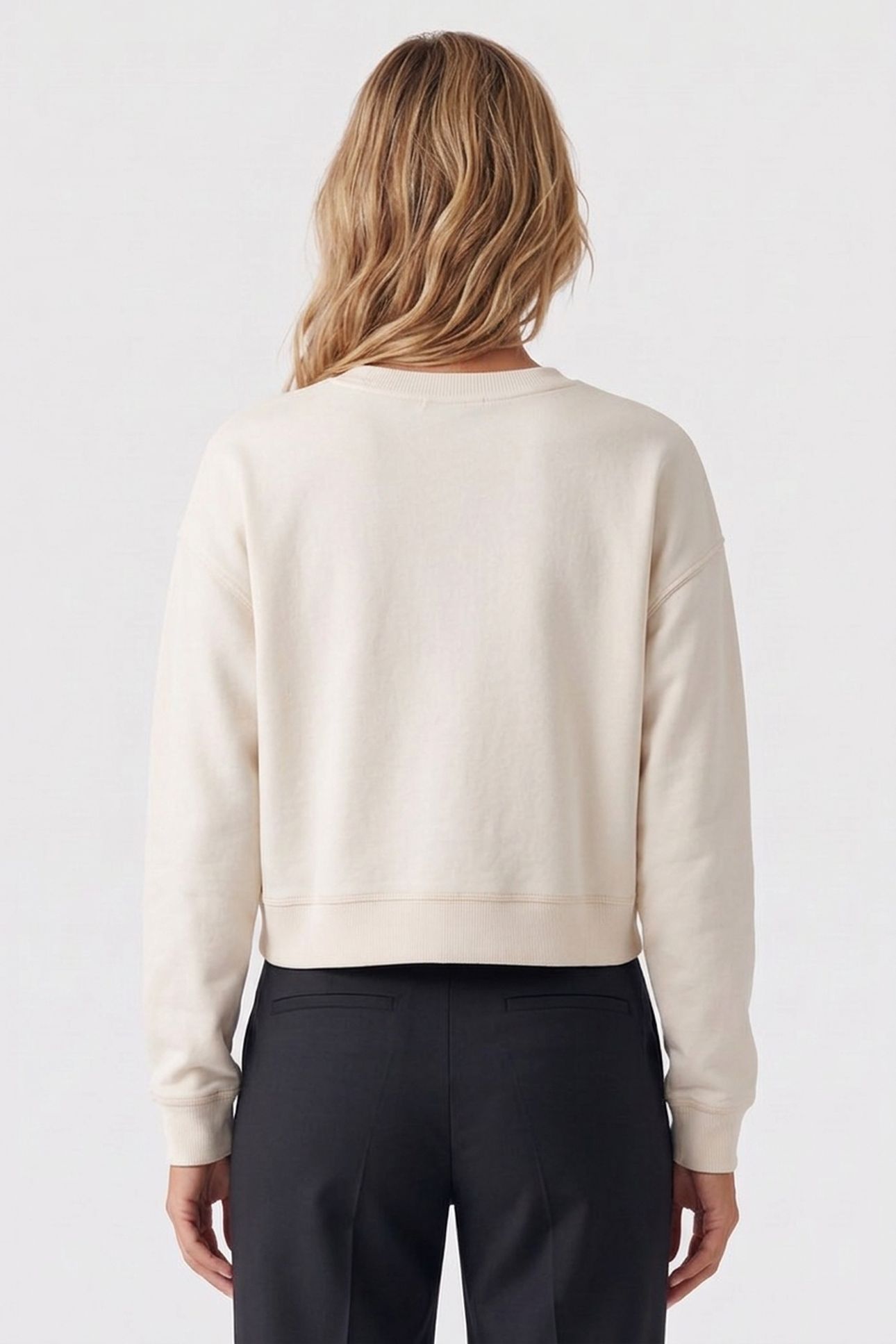 CORE CHEST ARTWORK SWEATSHIRT WHITE TRADITIONAL 2