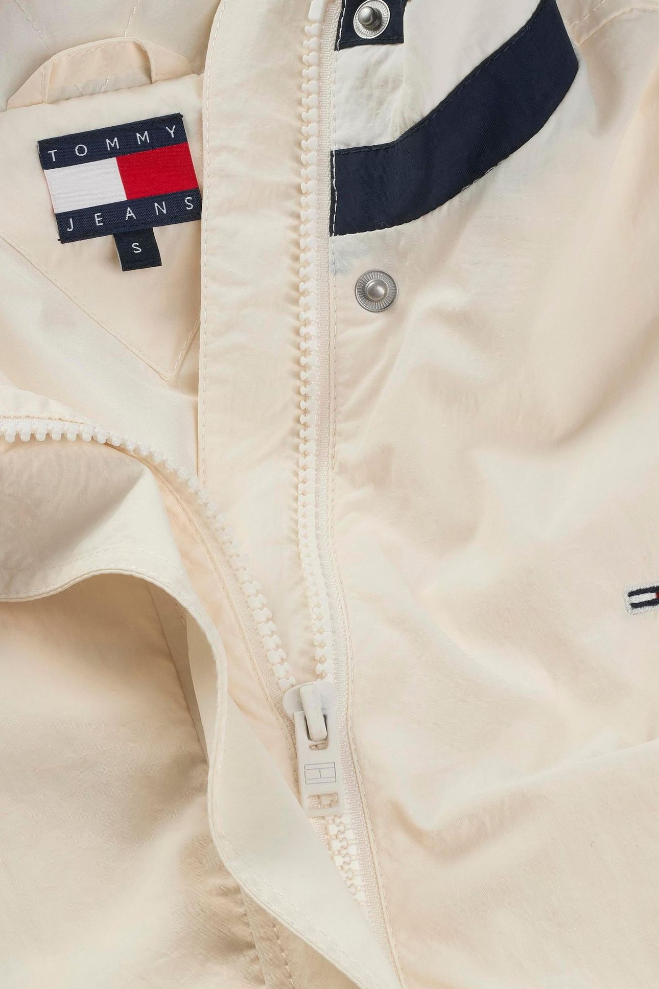 TJW ESSENTIAL JACKET ANCIENT WHITE 1