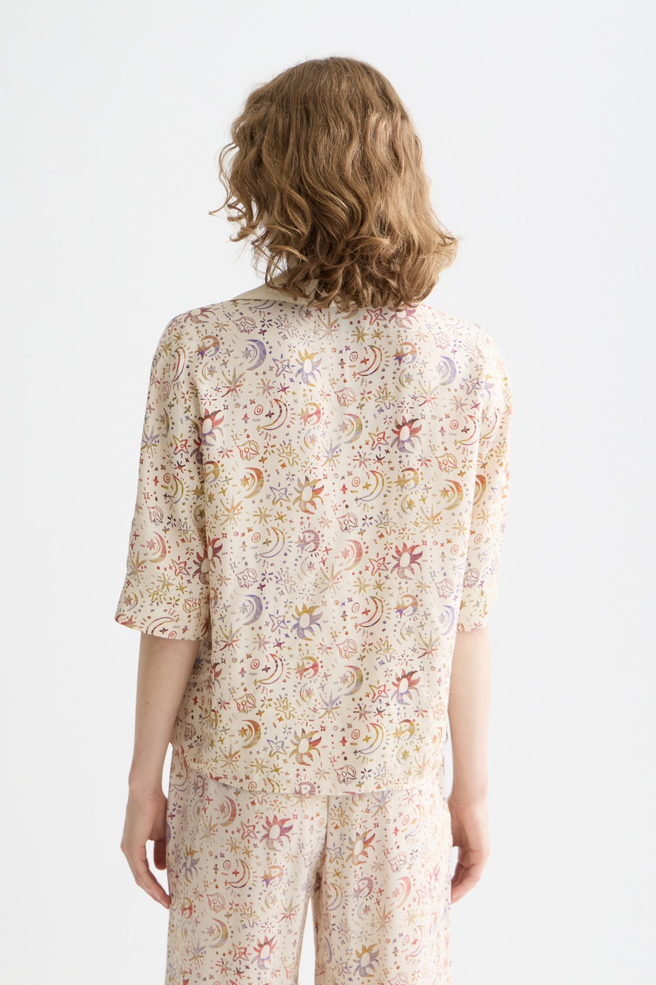 PRINTED SHORT SLEEVED SHIRT COSMIC SKY EGGNOG 2