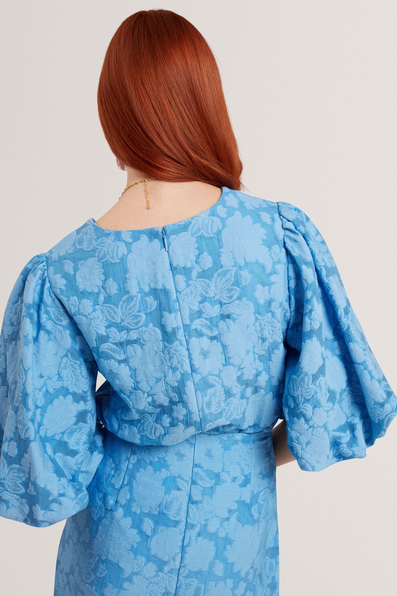 V NECK TOP WITH PUFF SLEEVES MID-BLUE 2