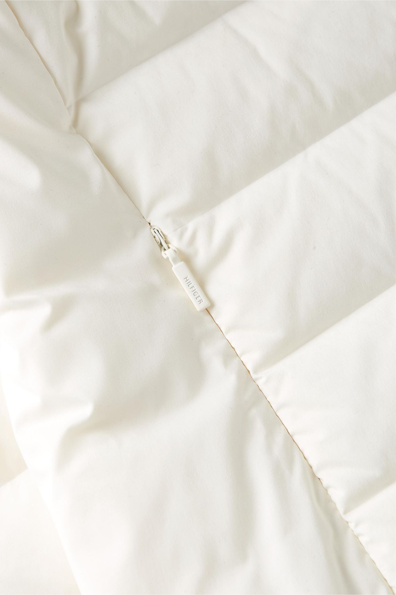 STRETCH NYLON LW DOWN IVORY SILK 9