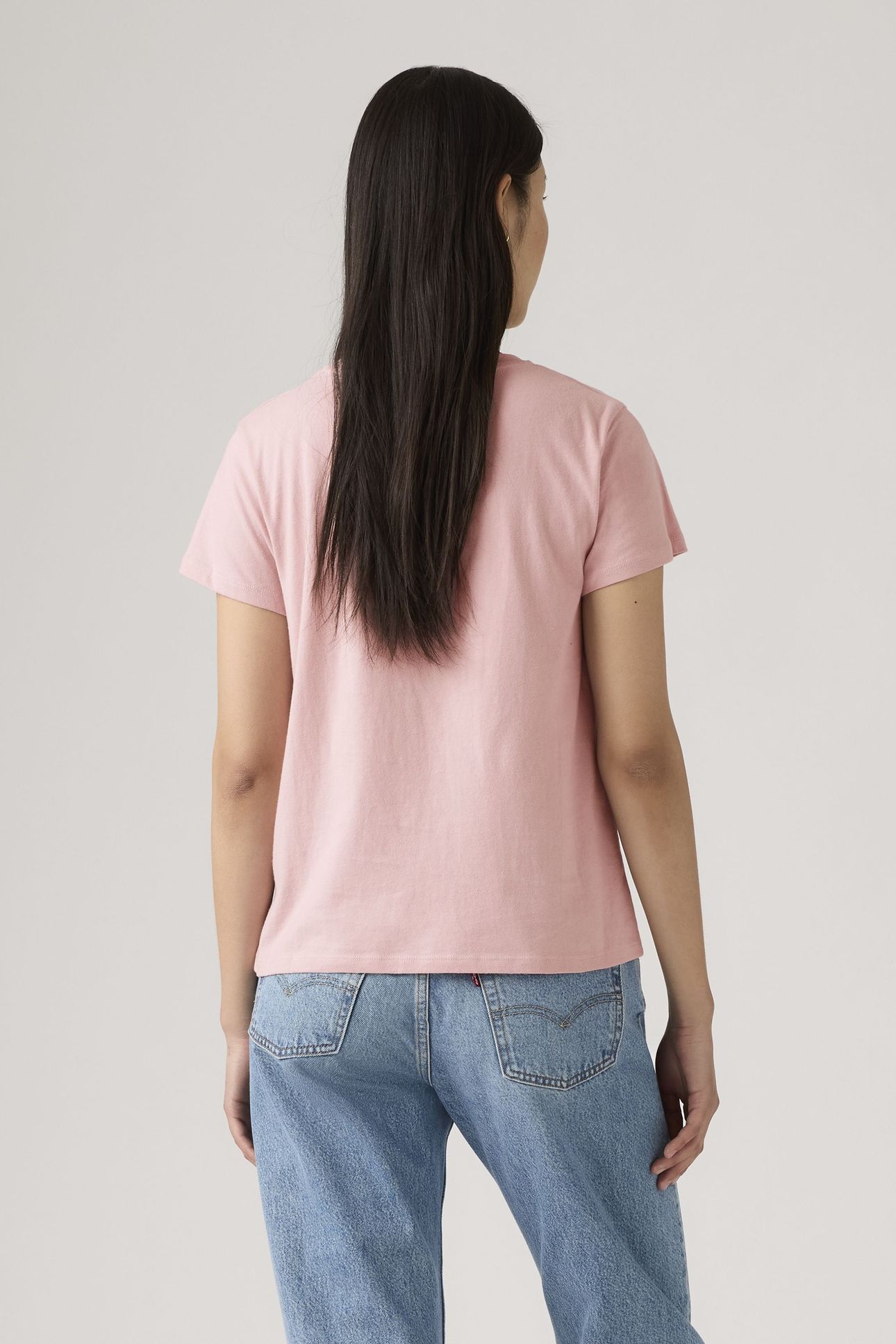 GRAPHIC PERFECT TEE 2