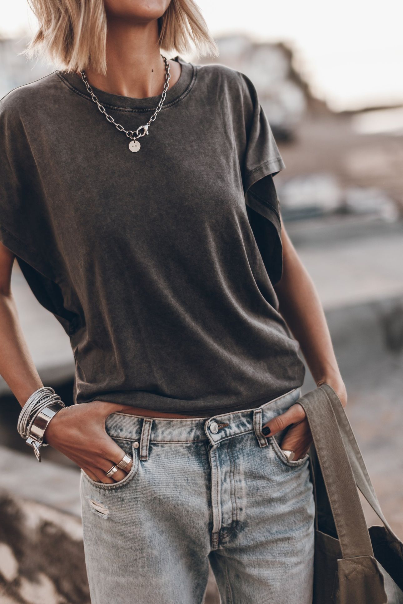 THE DARK FADED BATWING T-SHIRT 1