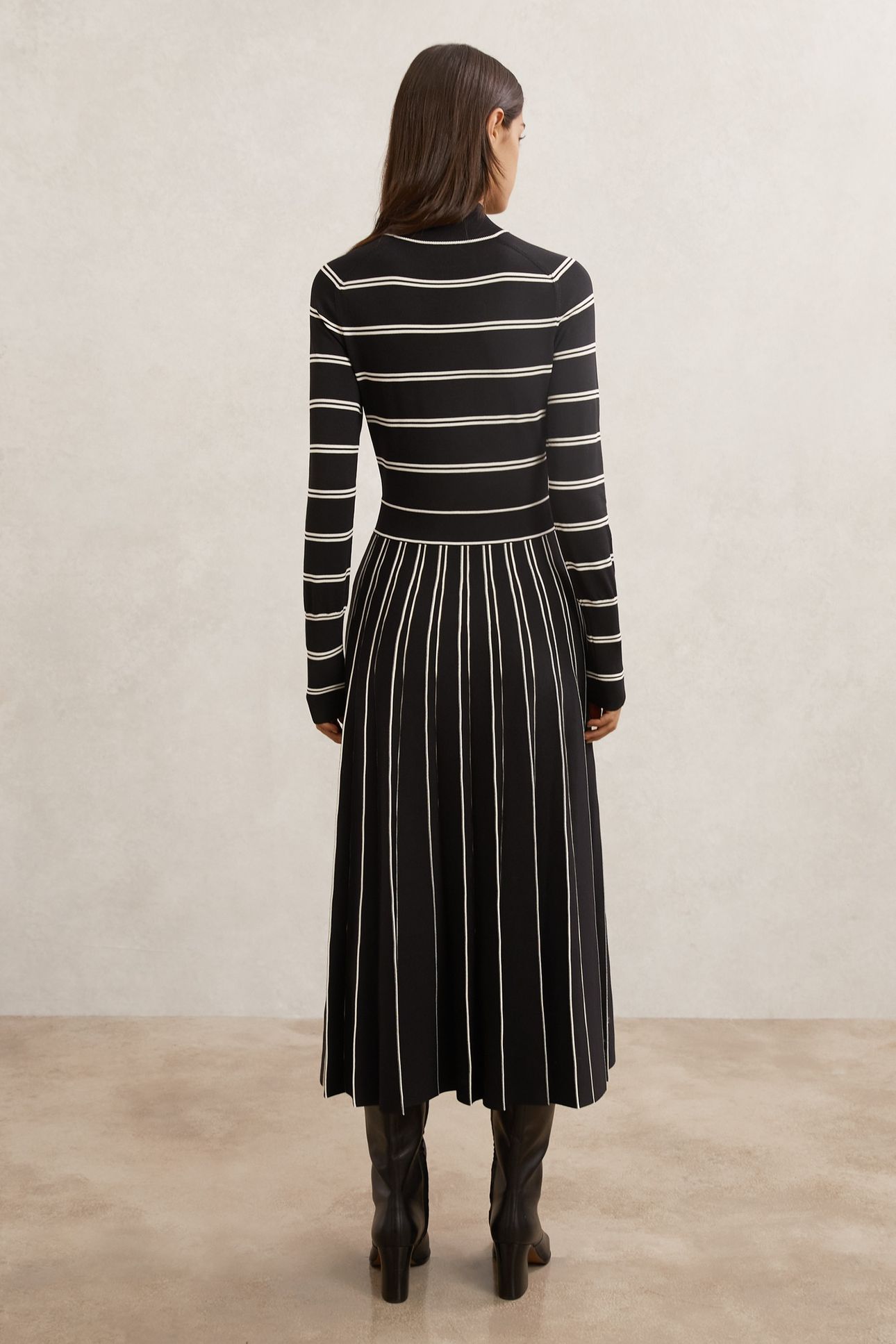 STRIPED PLEAT KNITTED MIDI DRESS BLACK/IVORY 2