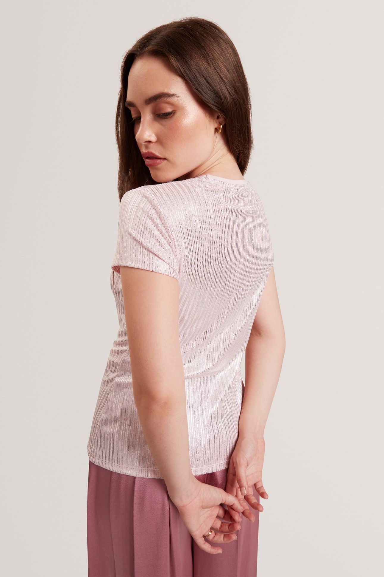 METALLIC SHORT SLEEVE CREW NECK TEE PINK 2