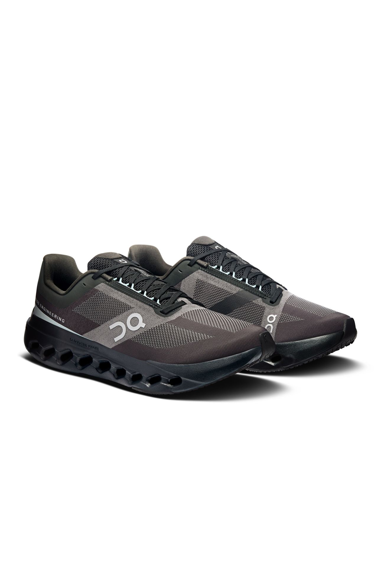 CLOUDSURFER NEXT 1 BLACK | BAY 2