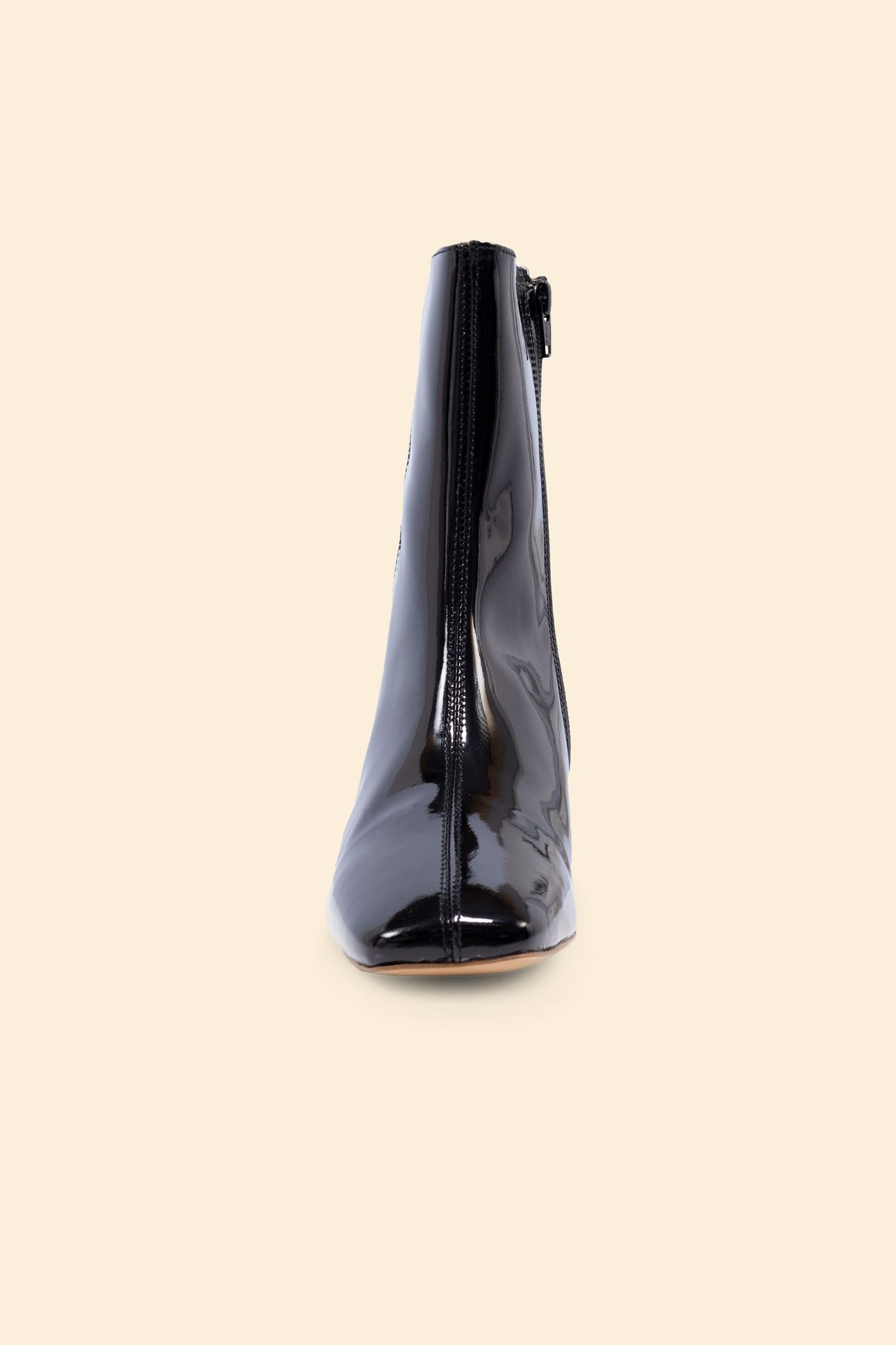 BLACK PATENT LEATHER HEELED BOOTS 5