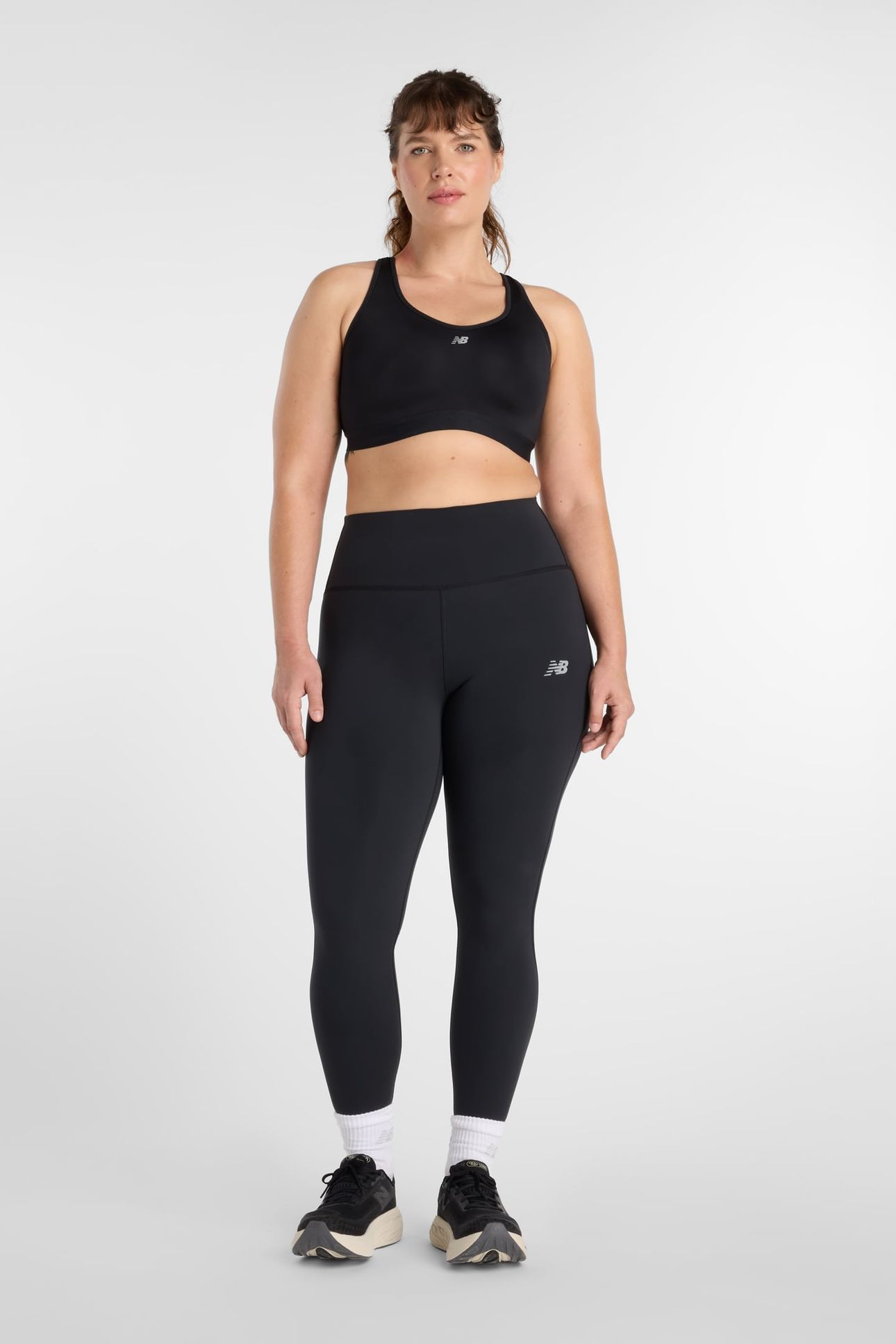 NB ESSENTIAL RUN BRA BLACK 3