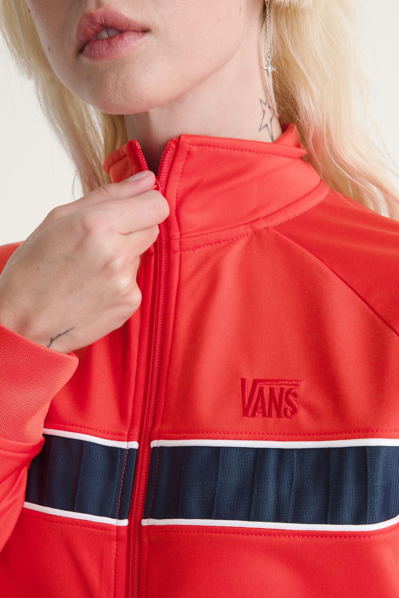 NIKITA TRACK JACKET TOMATO 9