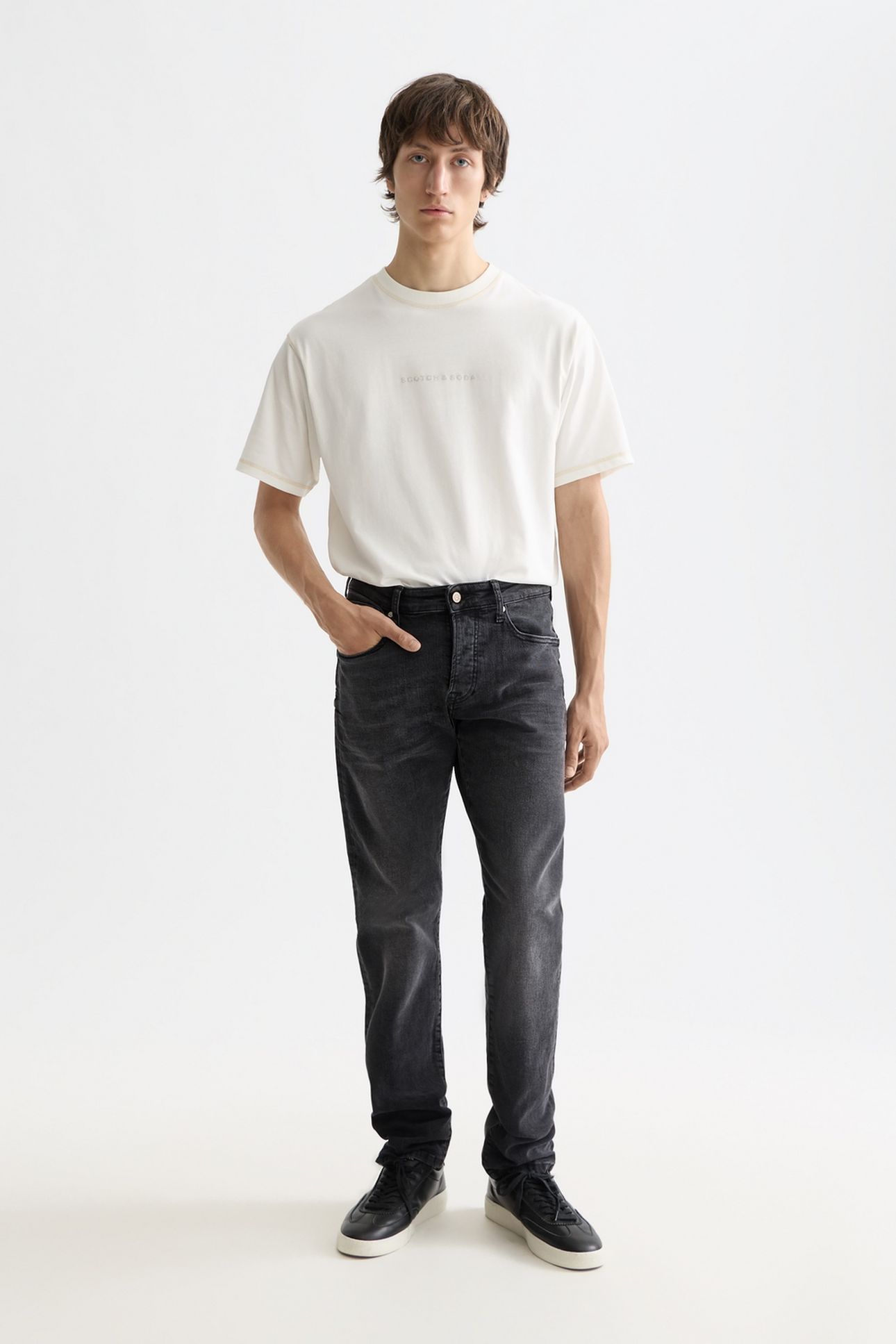 RALSTON REGULAR SLIM-FIT JEANS BLACK 3