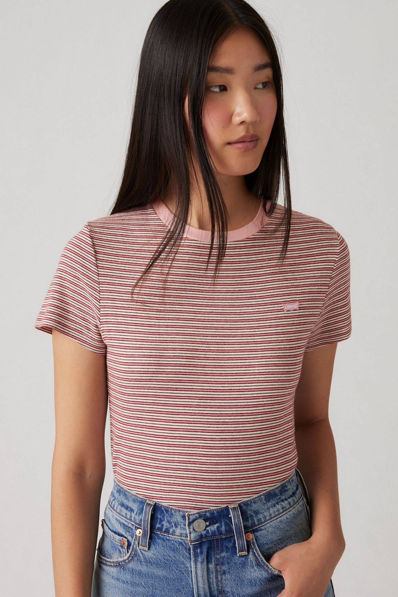ESSENTIAL HOUSEMARK TEE 1