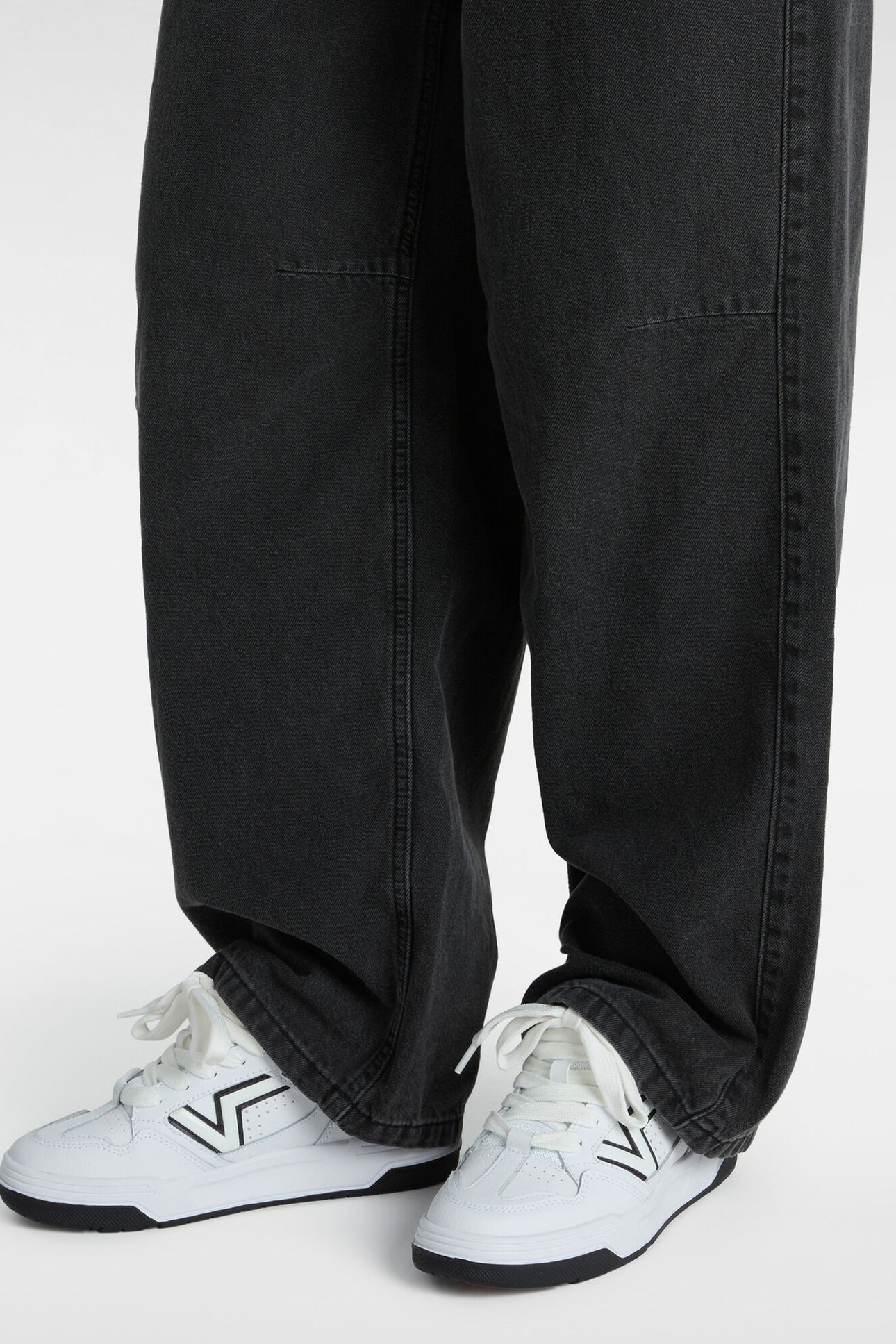 UNISEX UPLAND WHITE/BLACK 4