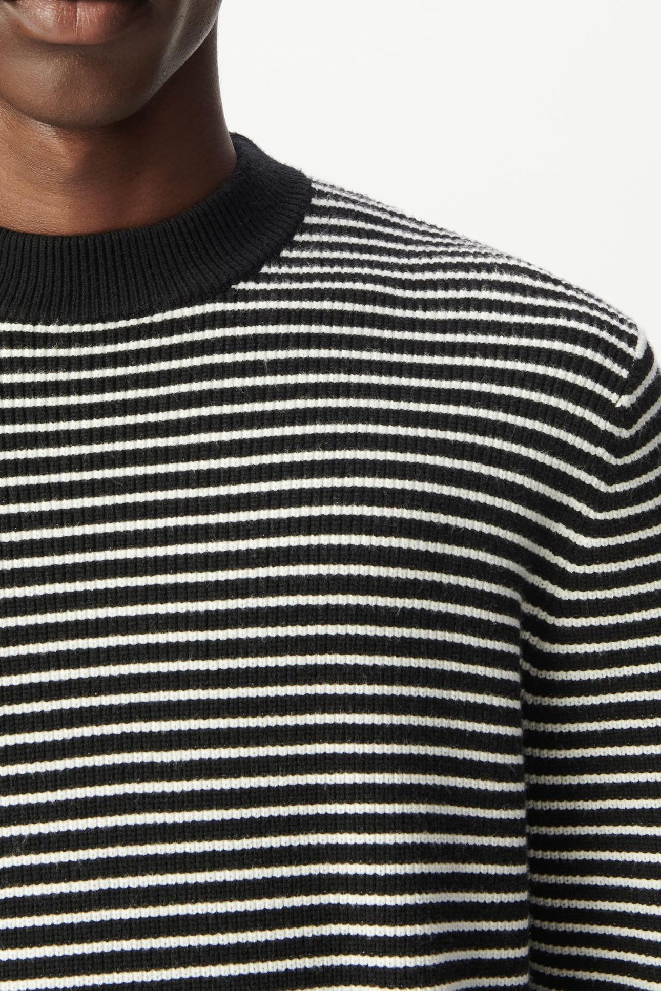 BLACK KNIT SAILOR SWEATER WITH WHITE STRIPES 5