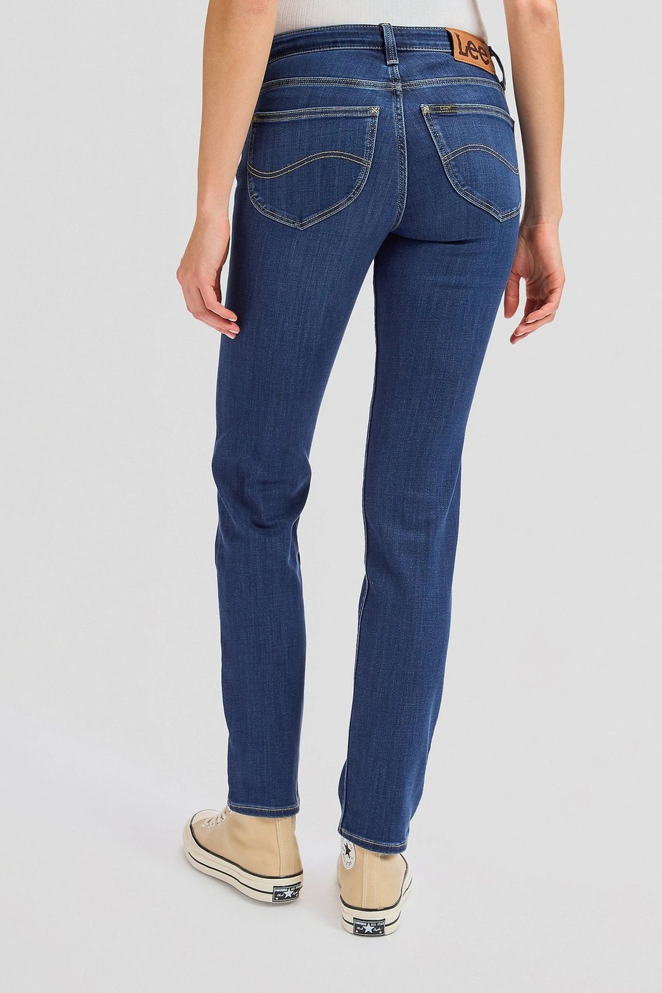 ELLY IVY WASH SLIM STRAIGHT JEANS DENIM BLUE 2