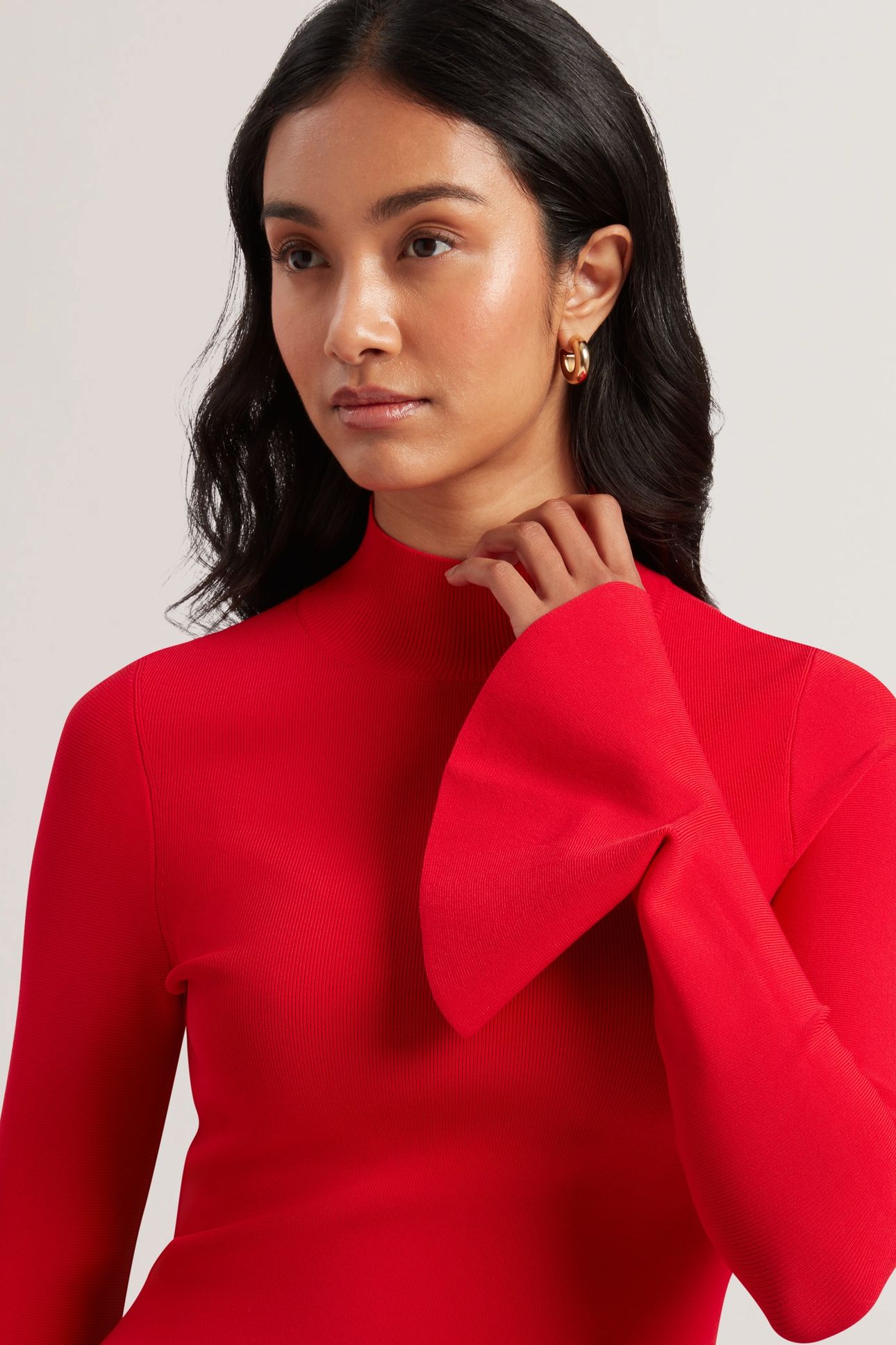 LAYNHA HIGH NECK KNITTED FRILL SLEEVE RED 3