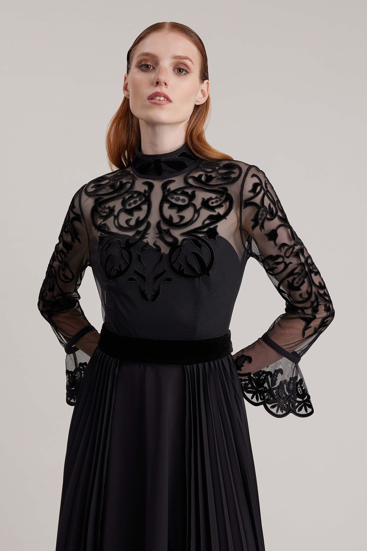 NADIA BLACK 4