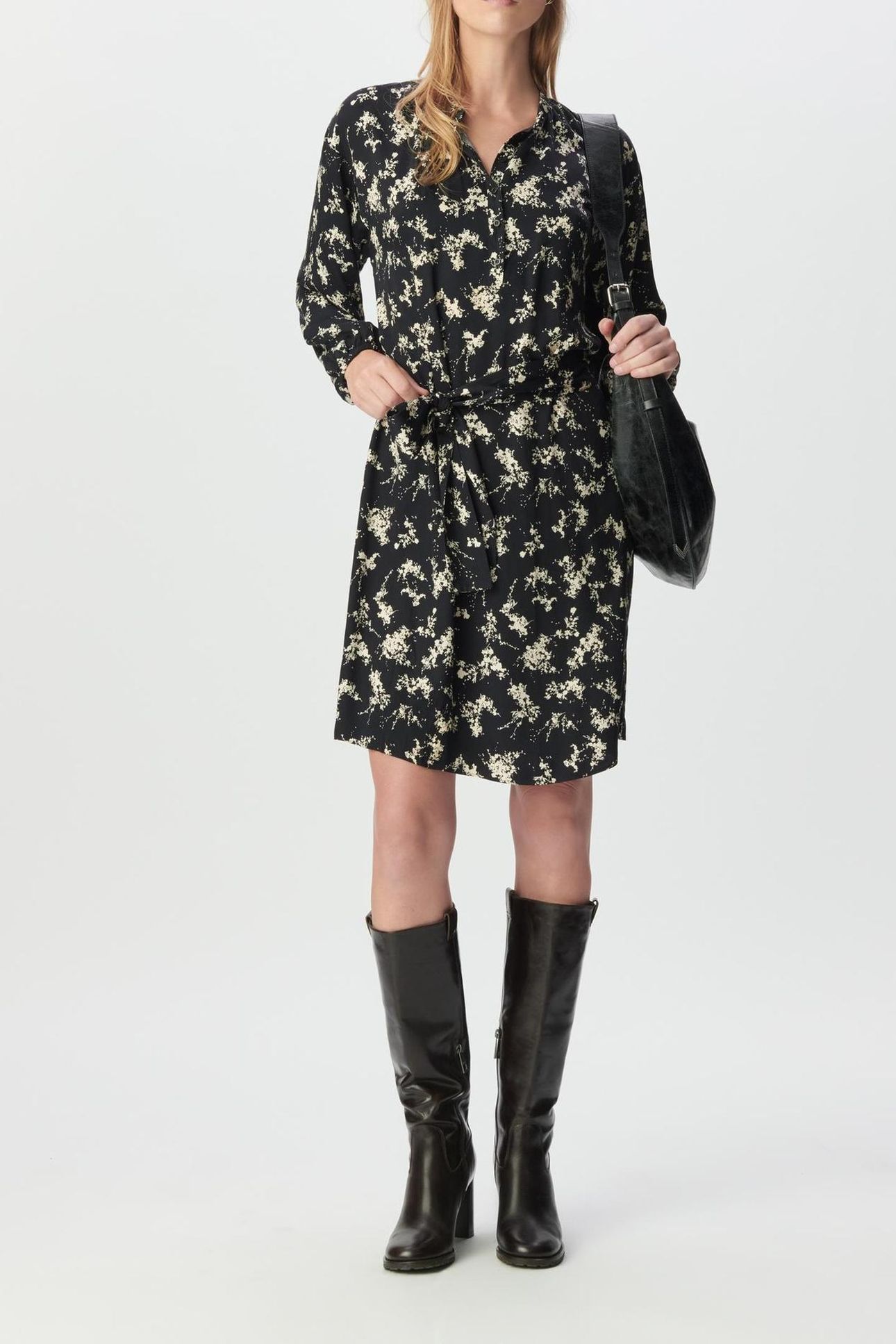BLACK WILDFLOWER PRINT DRESS, REMOVABLE BELT 3