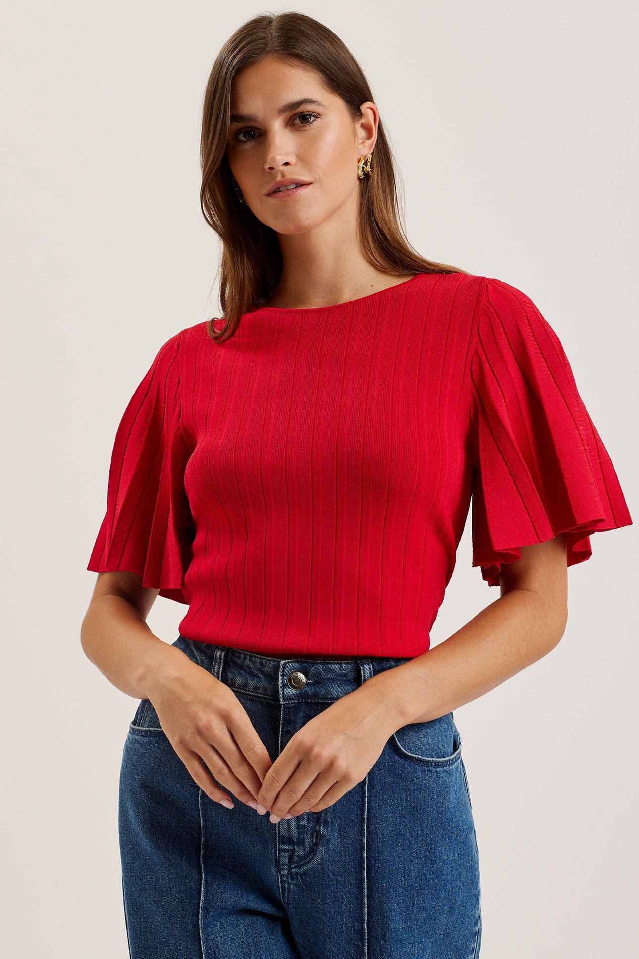 IIVANNA CREW NECK FLUTED SLEEVE KNIT RED 1