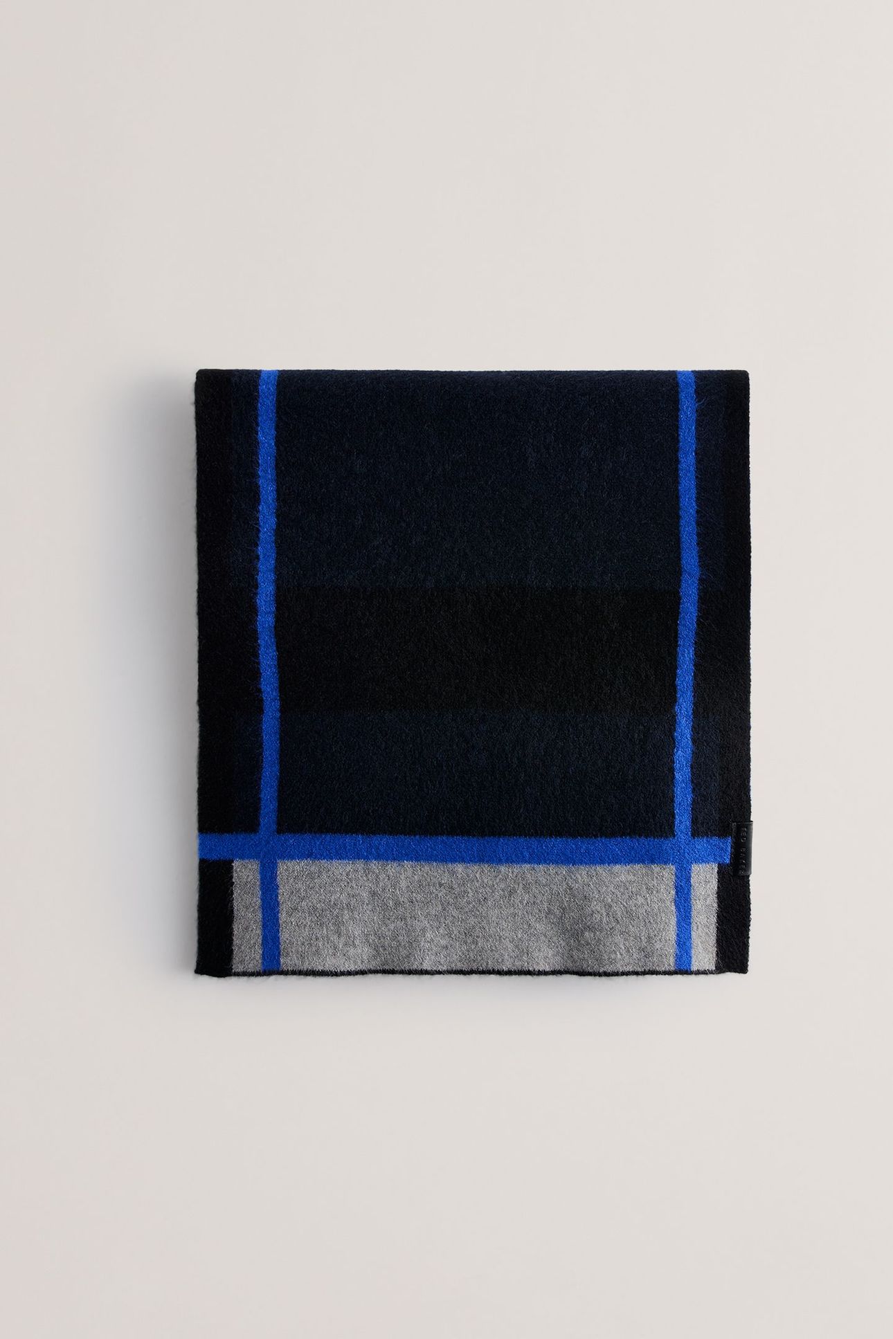 KIERANS STRIPED WOVEN SCARF NAVY 2