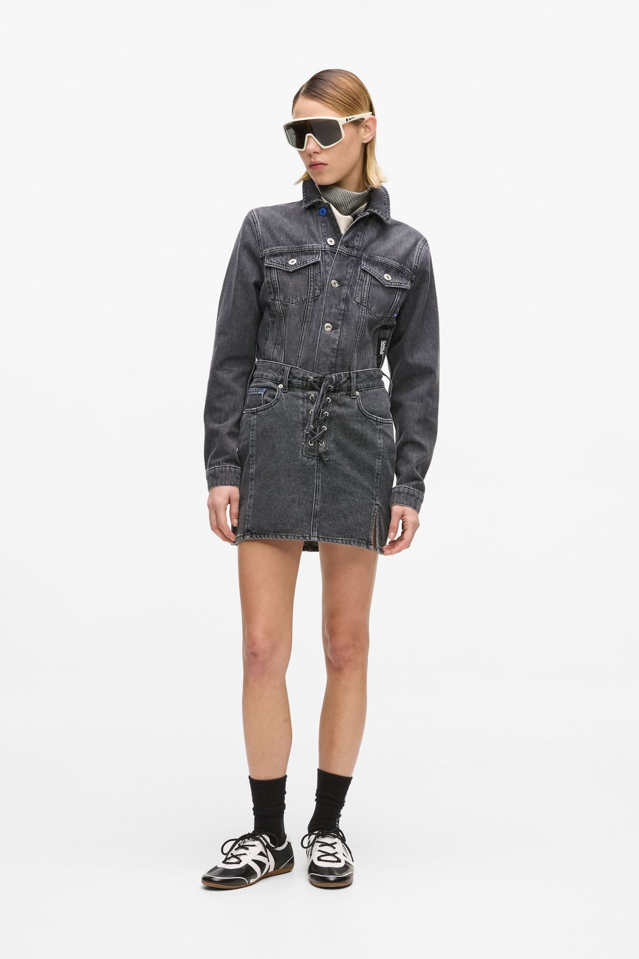 KLJ DENIM LACE UP MINI SKIRT WASHED BLACK 1