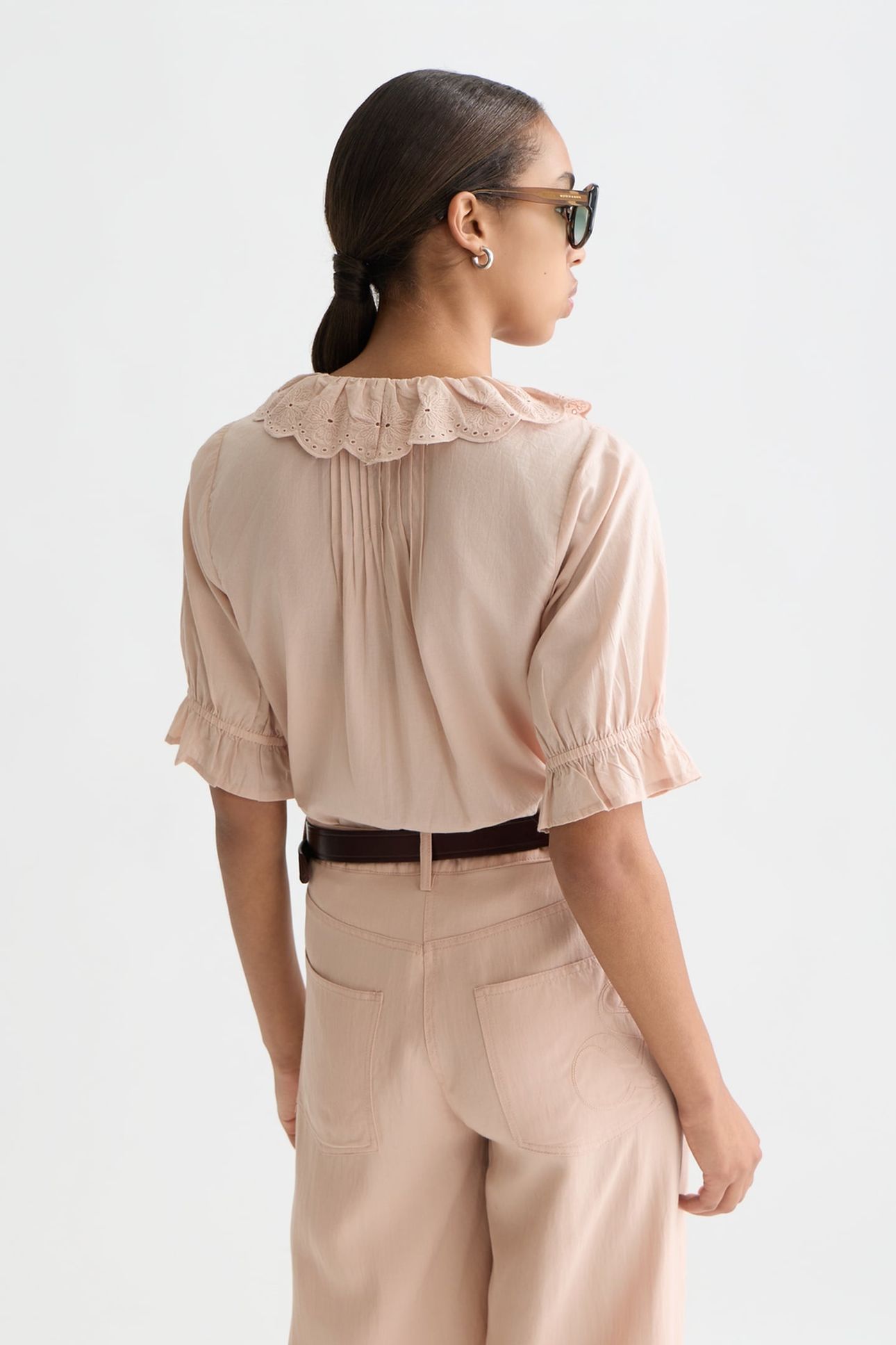 SHORT SLEEVE BLOUSE WITH EMBROIDERED DETAILS ROSE DUST 2