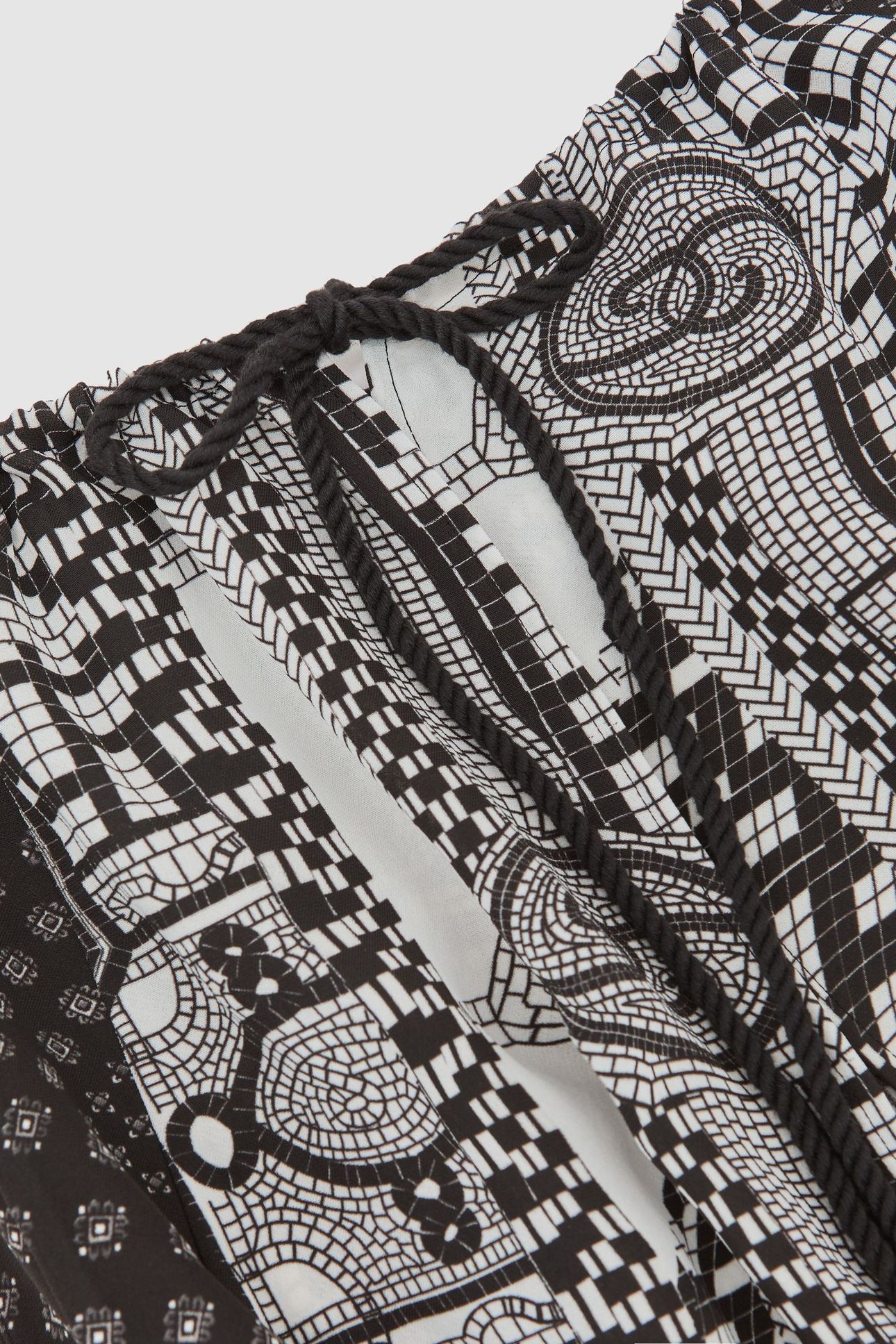 SCARF PRINT JUMPSUIT BLACK/IVORY 5