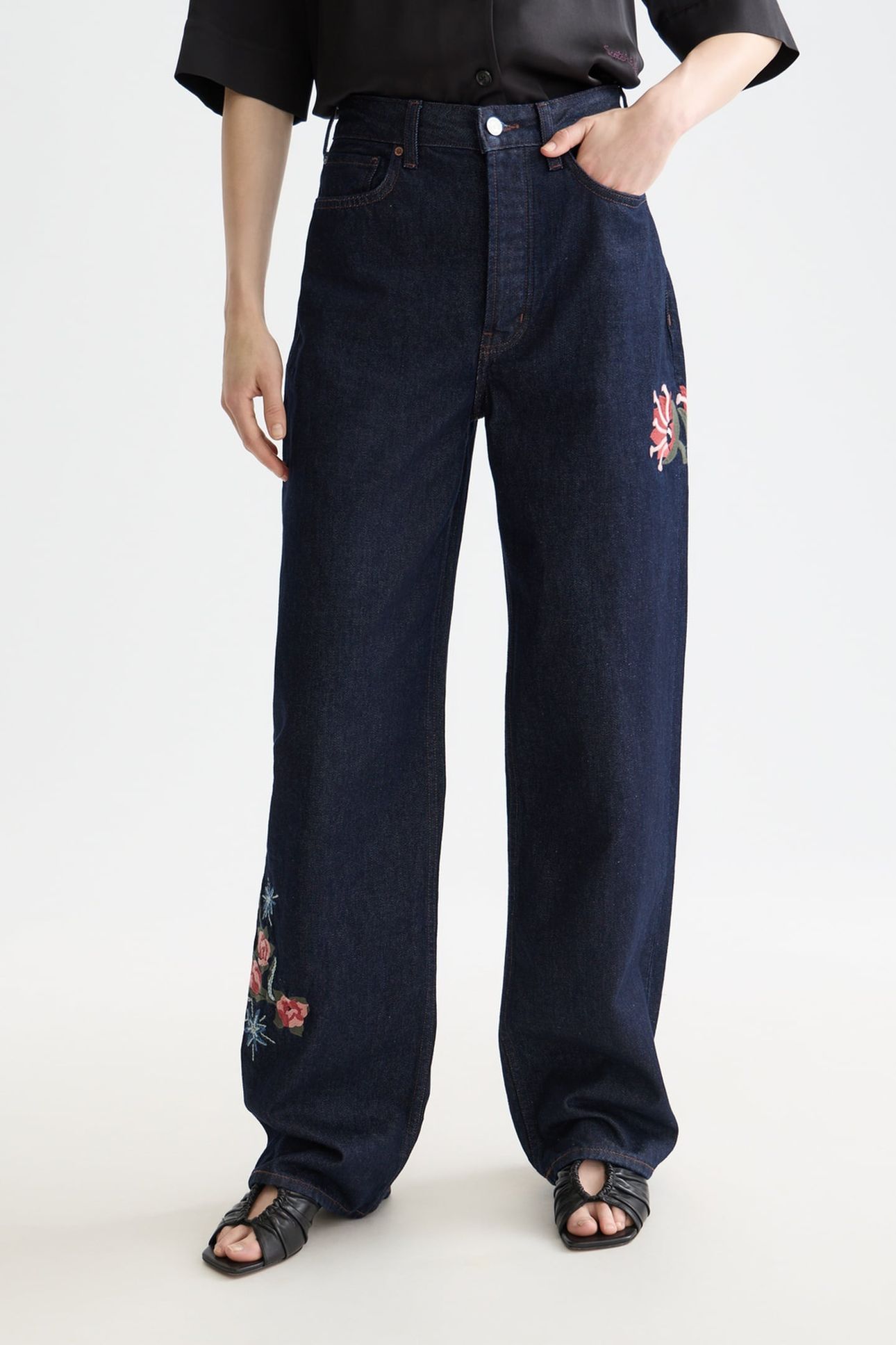 THE RIPPLE THE 40TH ANNIVERSARY STRAIGHT JEANS LUCKY CHARM 1