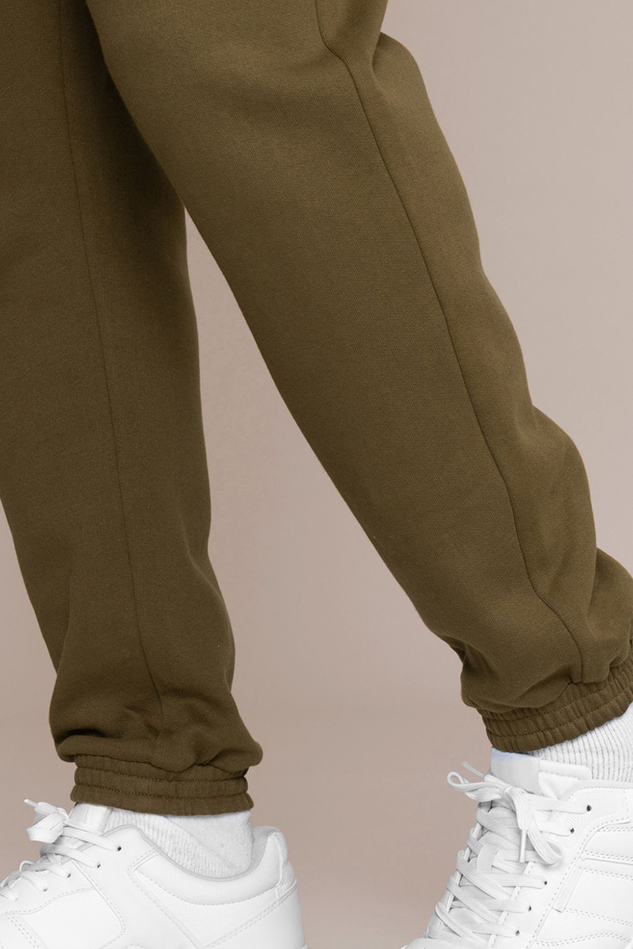 SLIM SWEAT PANTS OLIVE 3