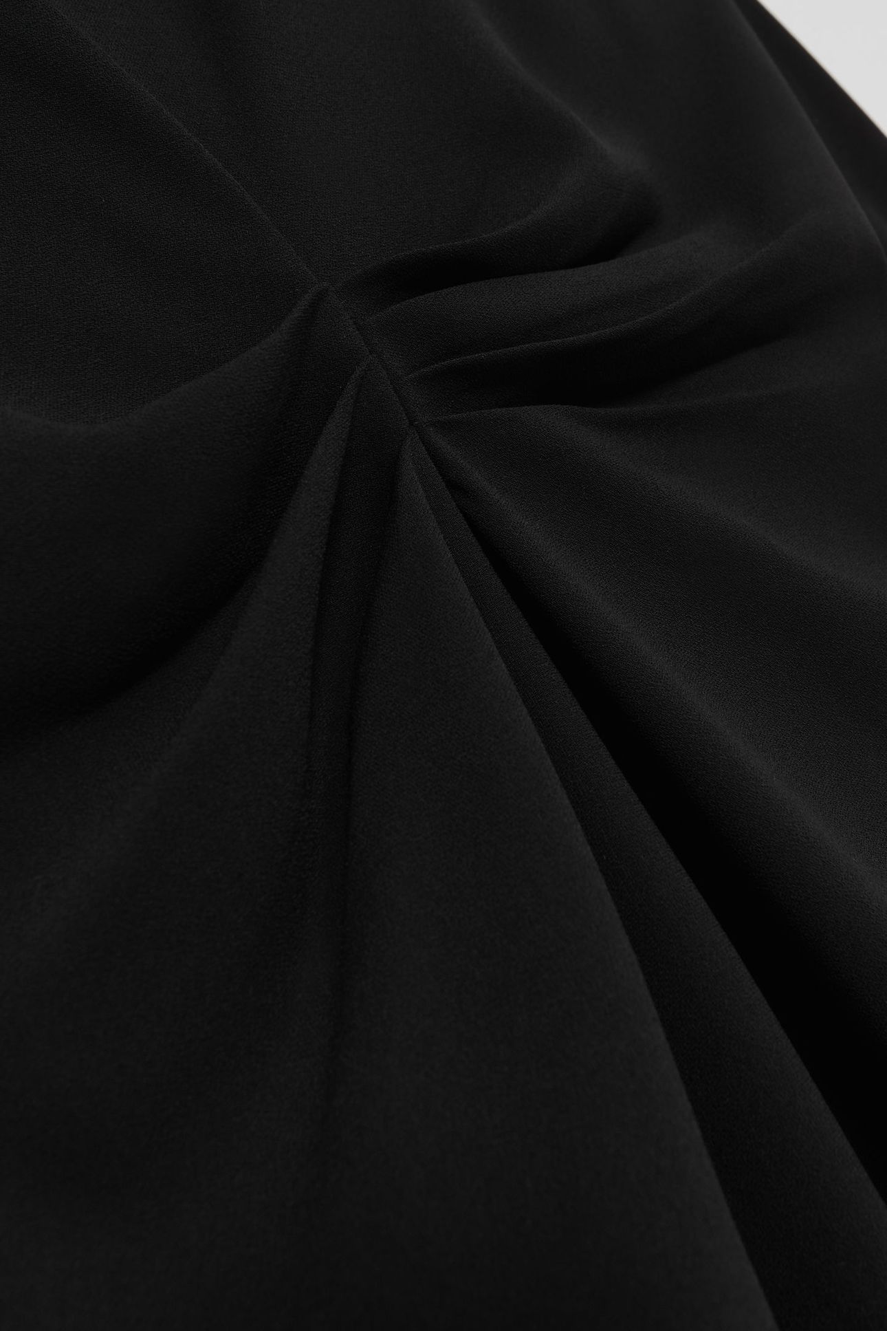 DRAPE DETAIL MIDI DRESS BLACK 7