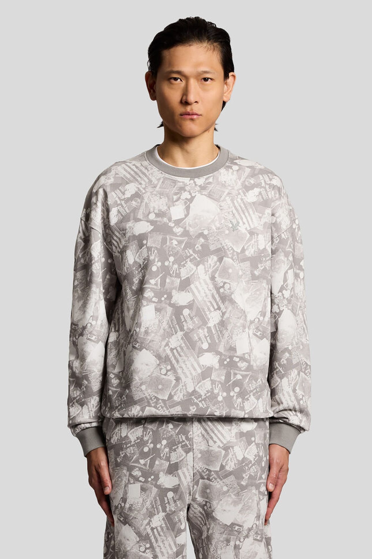 INDUSTRIAL PRINT SWEATSHIRT COLD GREY 1