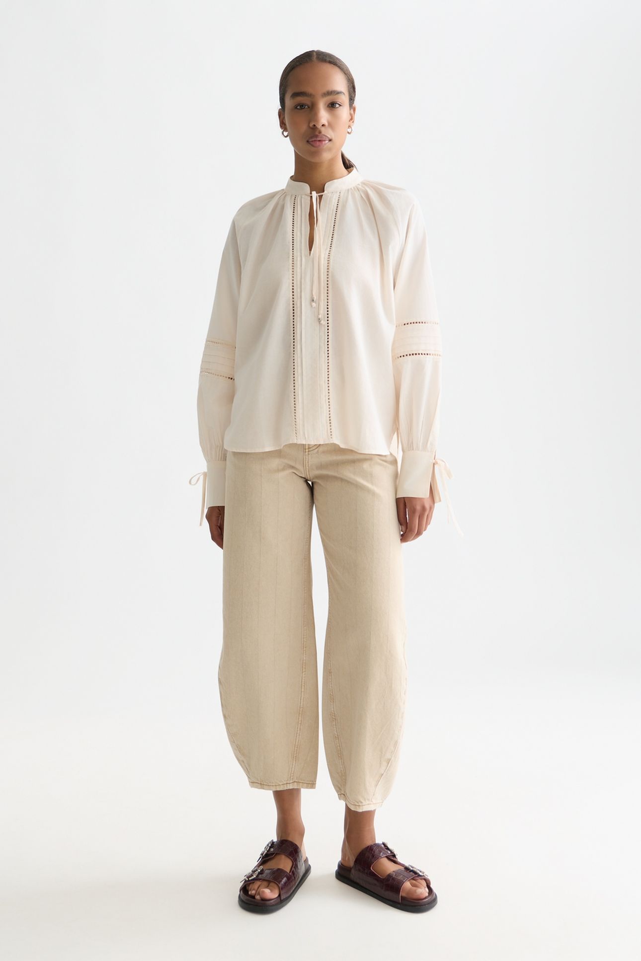 COTTON VOILE BLOUSE WITH PLEATS EGGNOG 3