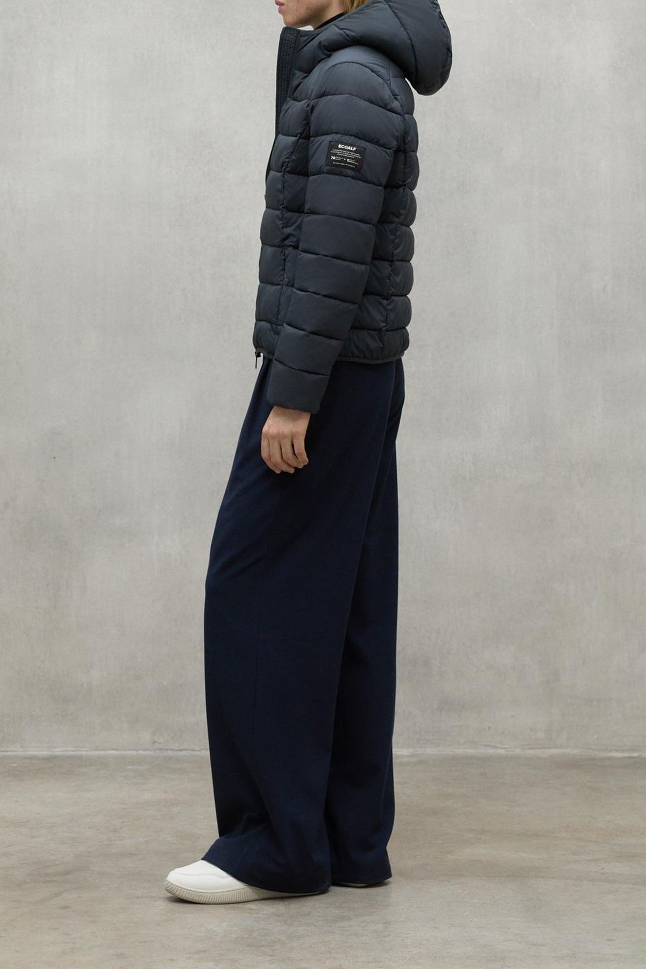 ASPENALF JACKET CAVIAR 3