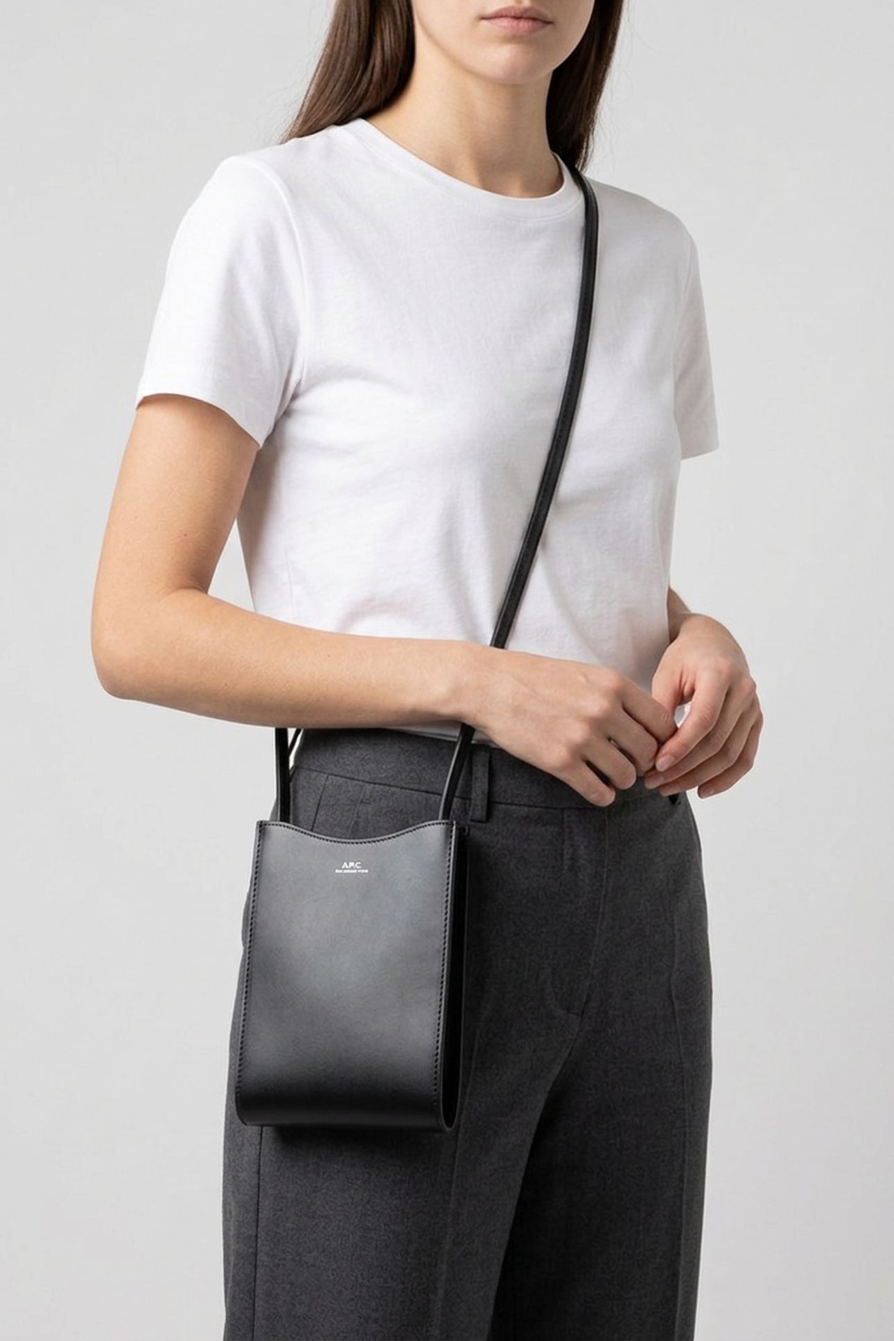 UNISEX NECK POUCH JAMIE BLACK 3