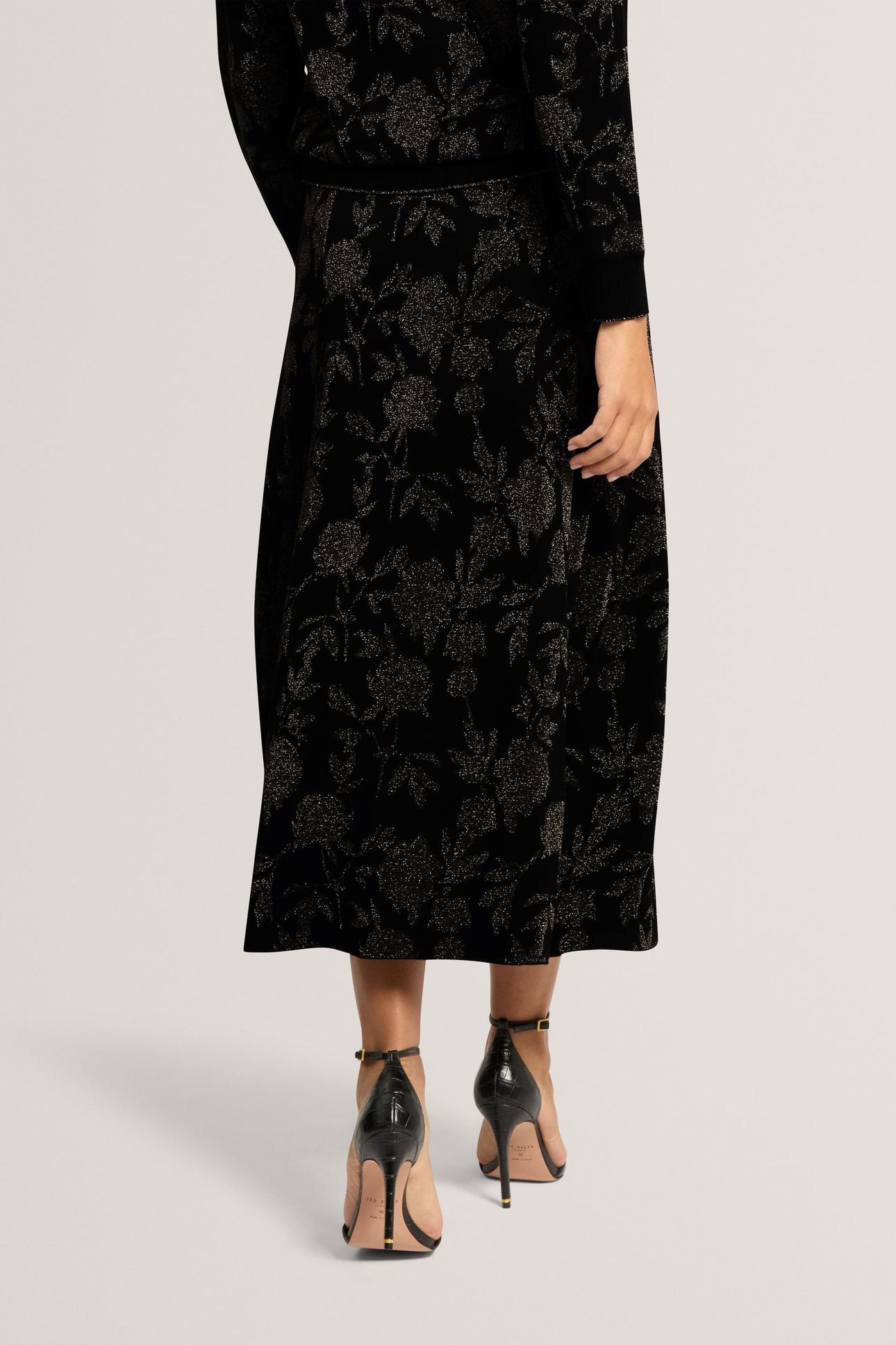 JACQUARD A LINE MIDI SKIRT BLACK 2