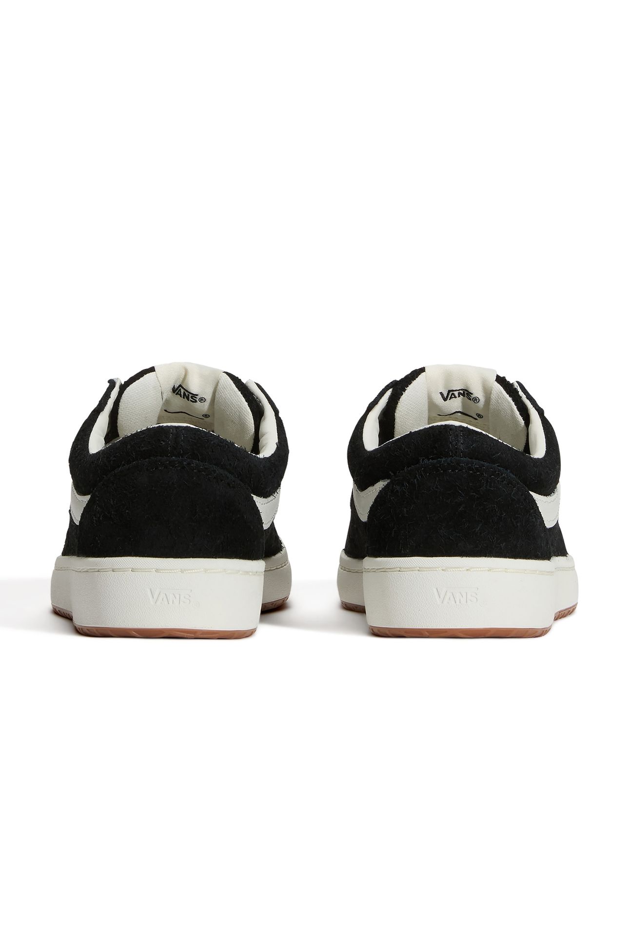 UNISEX OLD SKOOL 36 CUP HAIRY SUEDE BLACK 4