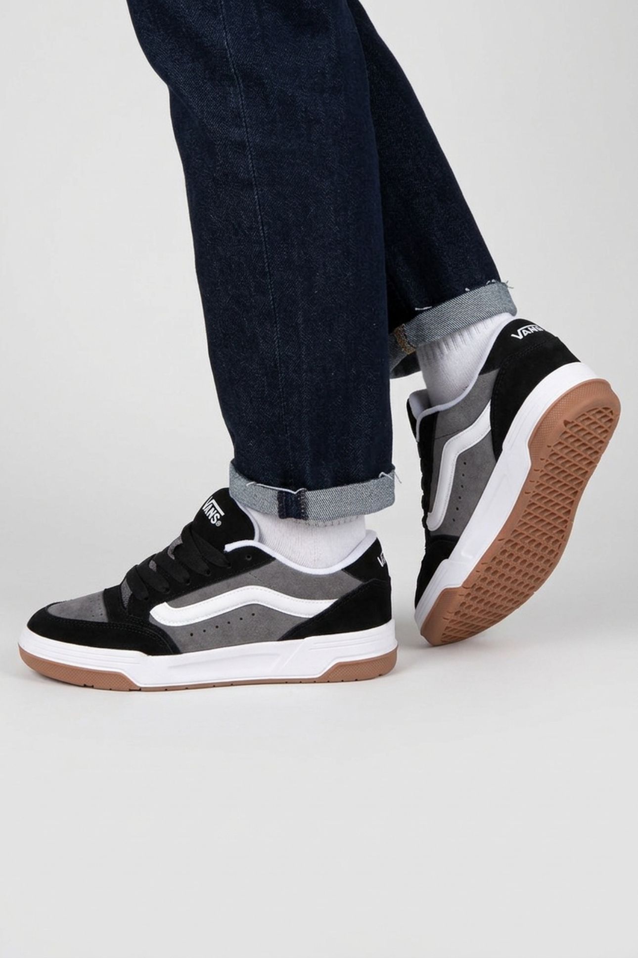 UNISEX HYLANE SUEDE BLACK 3