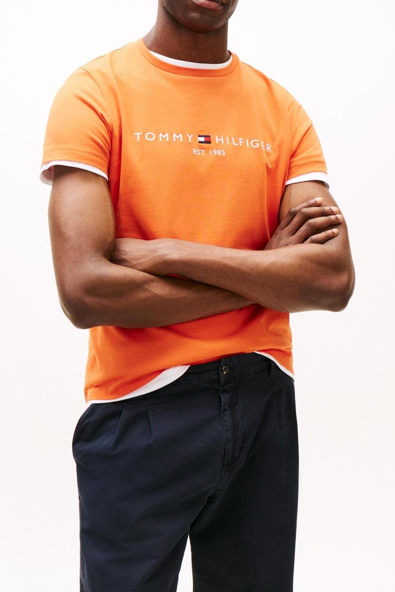 TOMMY LOGO TEE BRILLIANT ORANGE 4