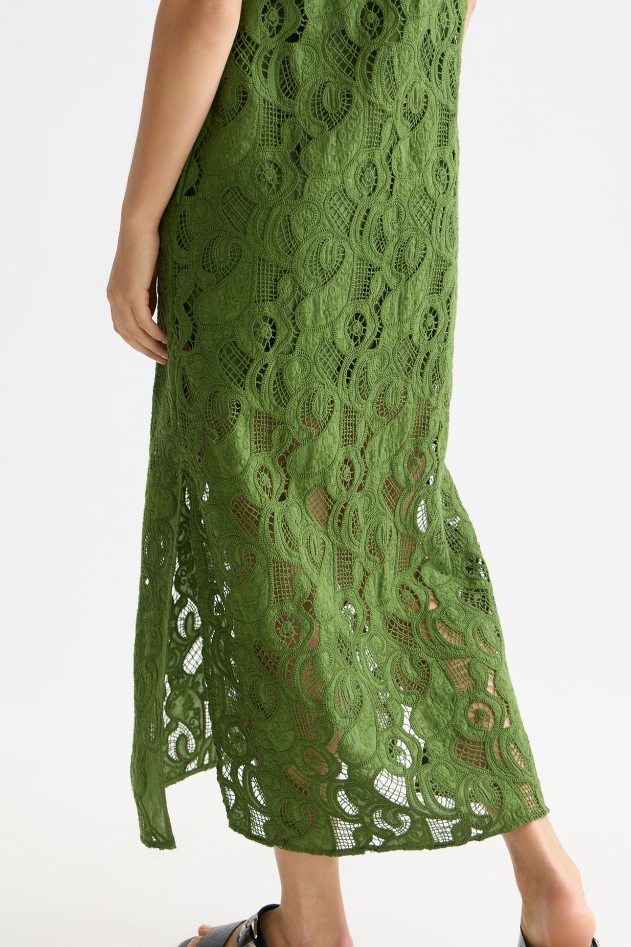 FLAME EMBROIDERY MIDI DRESS GARDEN GREEN 6