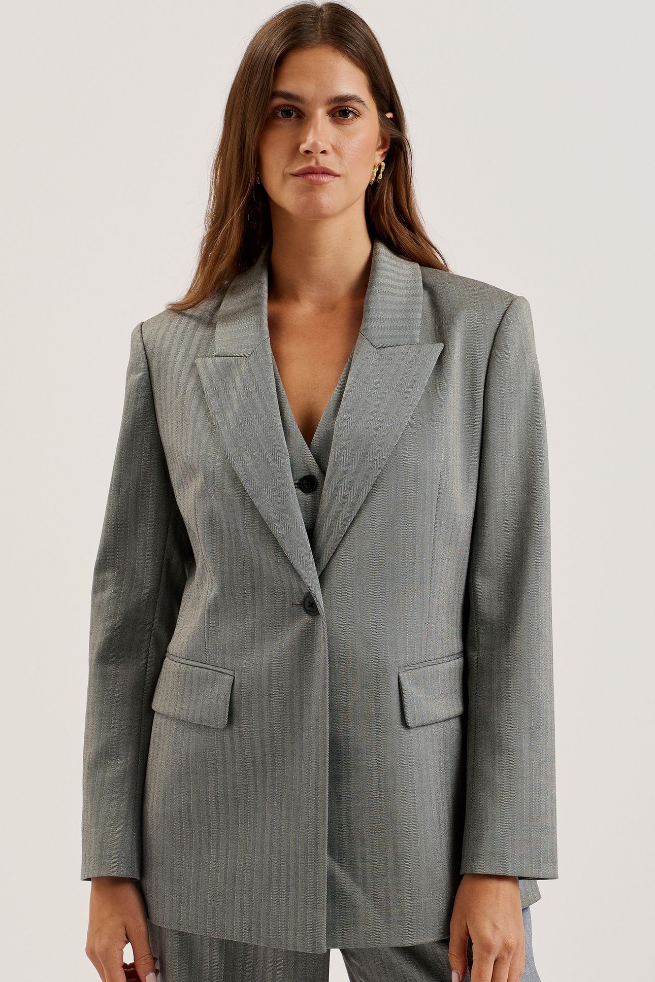 KOA PINSTRIPE SINGLE BREASTED TAILOR GREY 1