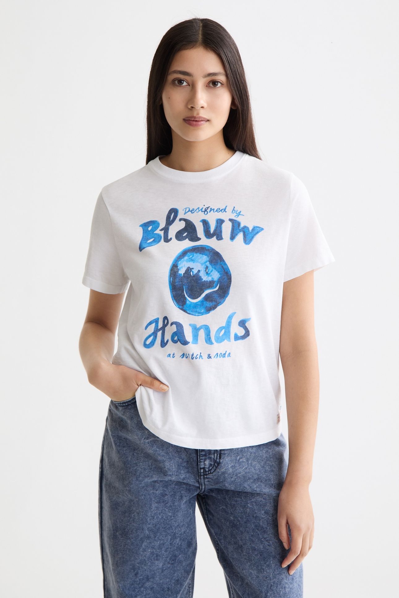 WASHED REGULAR FIT T-SHIRT WITH CHEST ARTWORK OFF WHITE 1