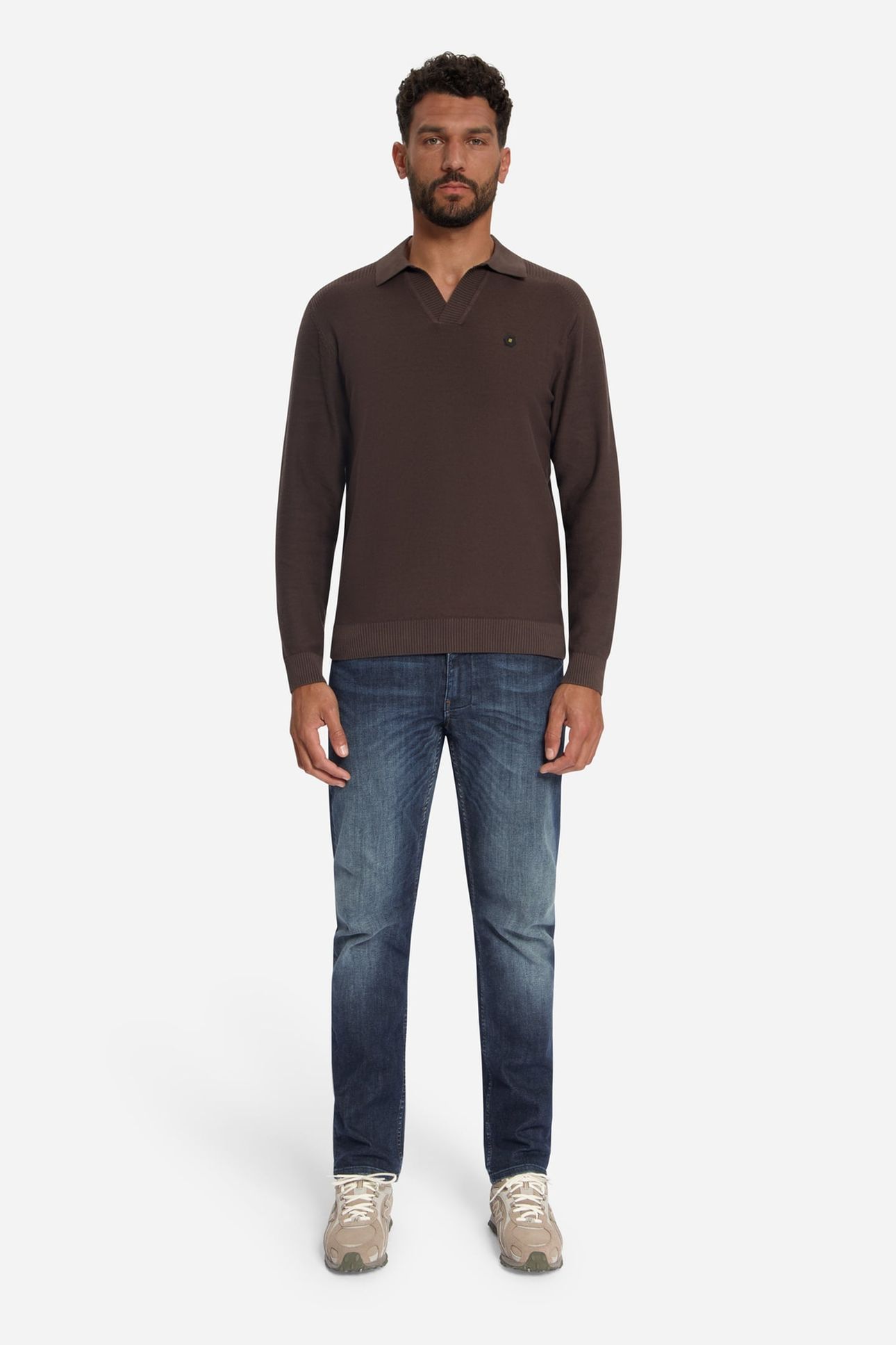 PULLOVER V-COLLAR SHOULDER DETAIL DARK BROWN 3